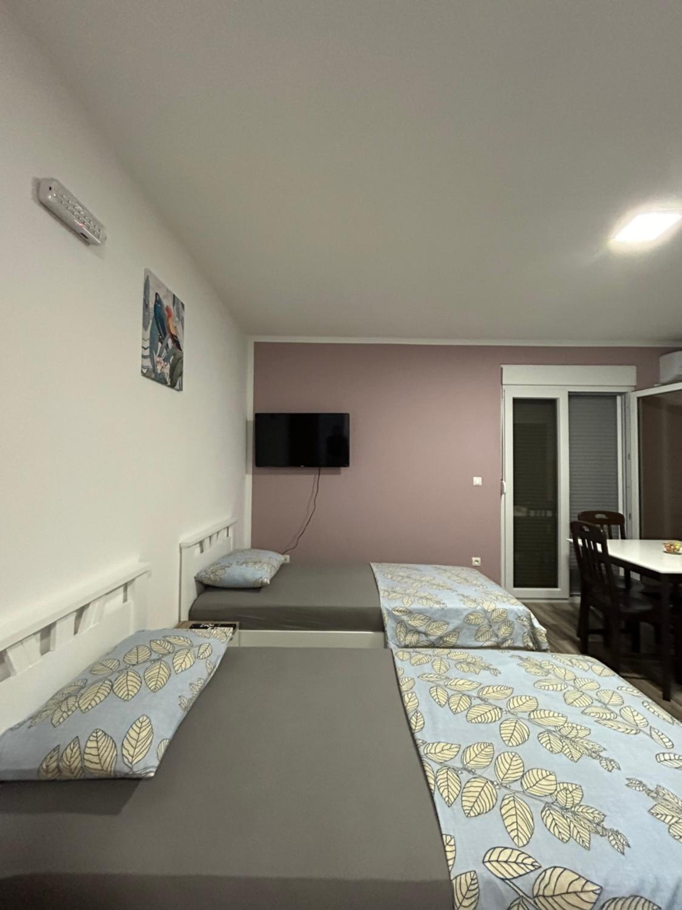 NNL Apartments