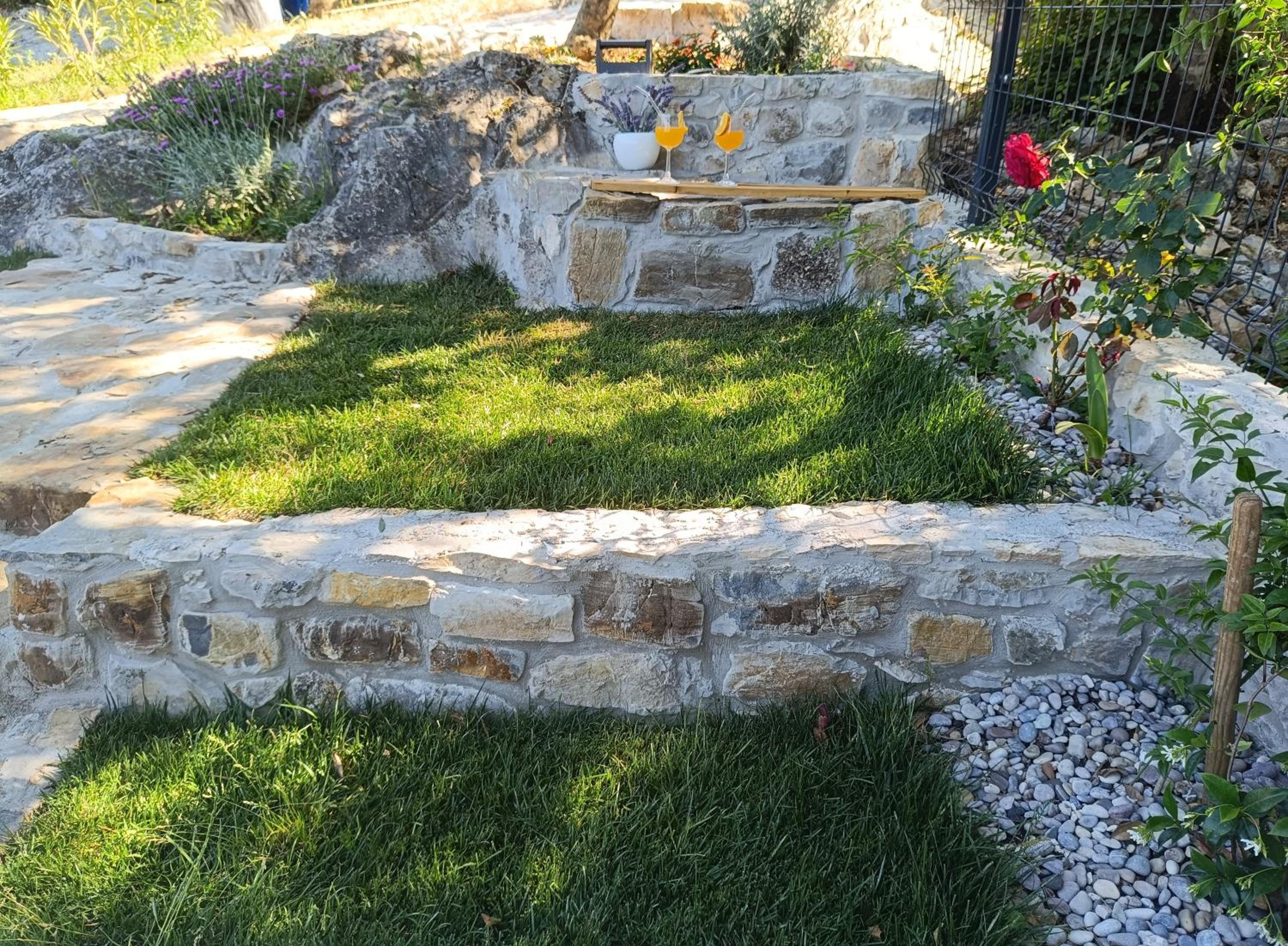 Photo 29