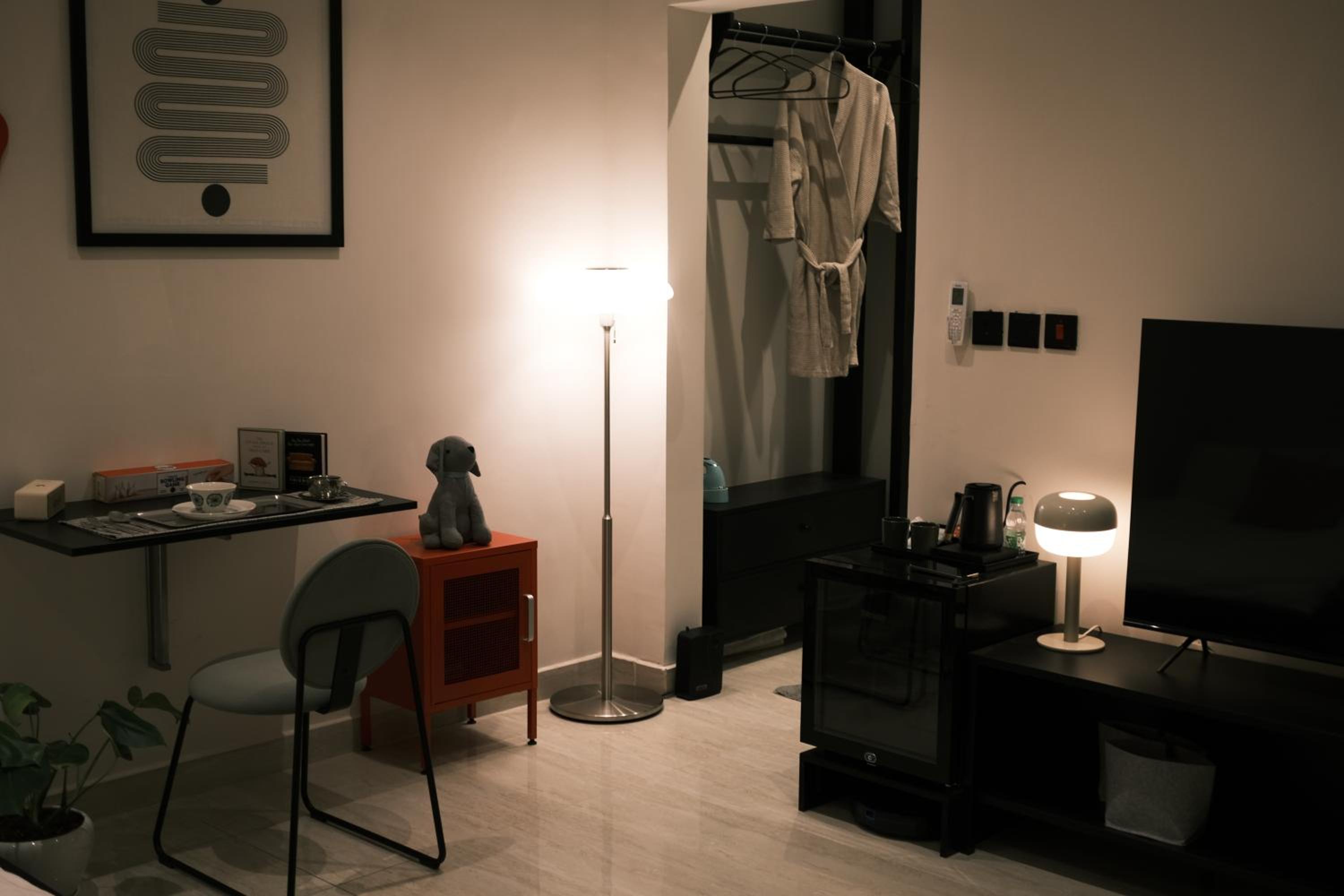 hotel room