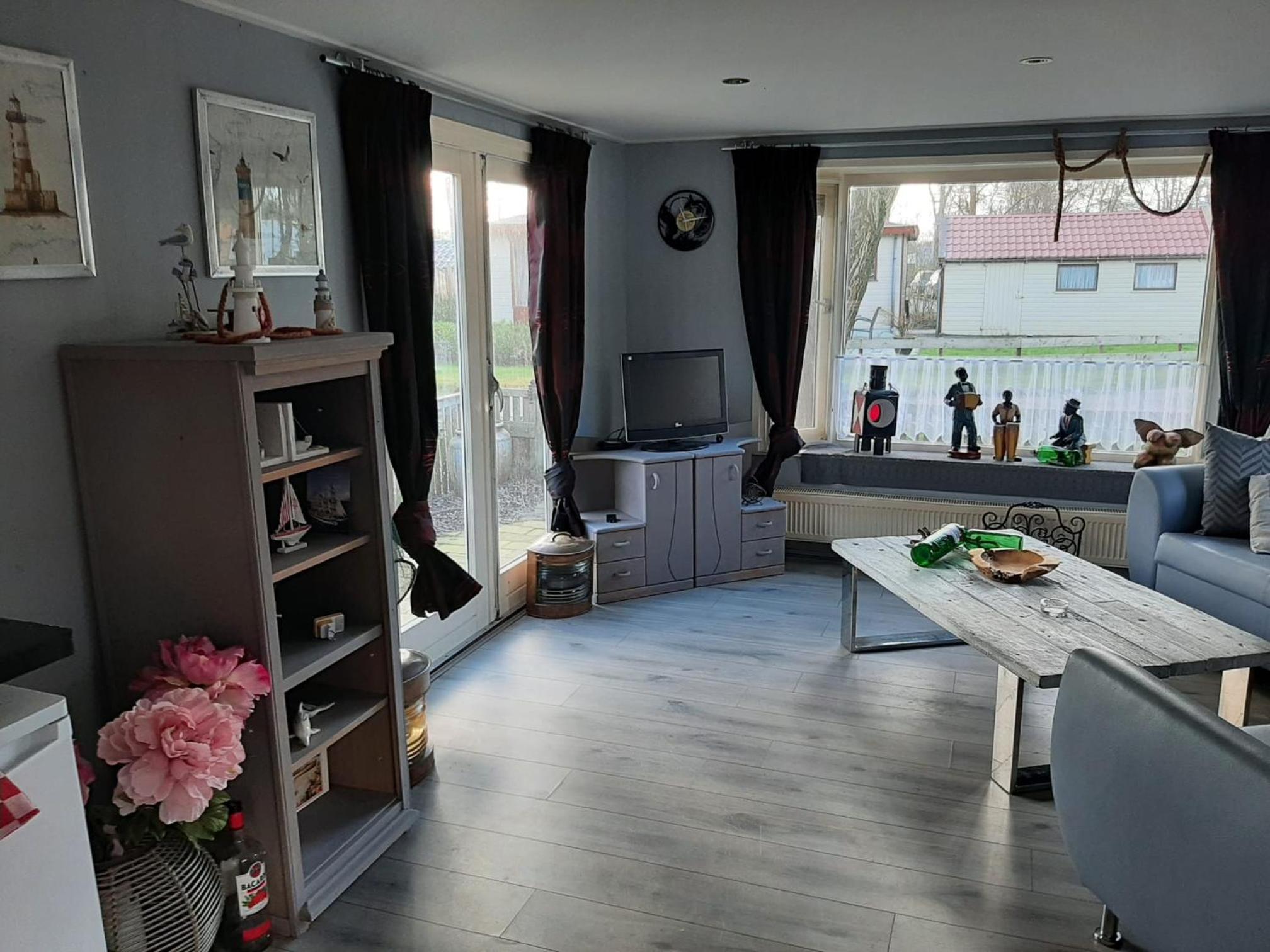 Chalet Boot style view 5
