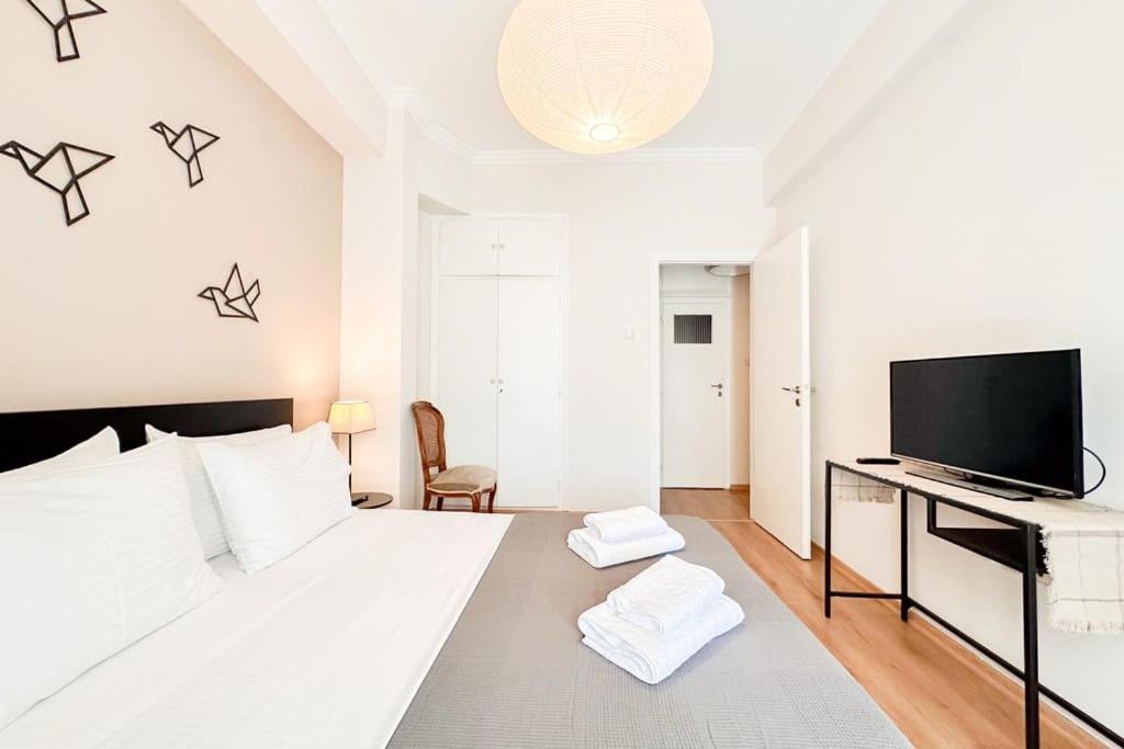 Pame Rentals - Classic Athenian Home in Koukaki