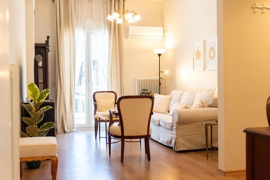 Pame Rentals - Classic Athenian Home in Koukaki