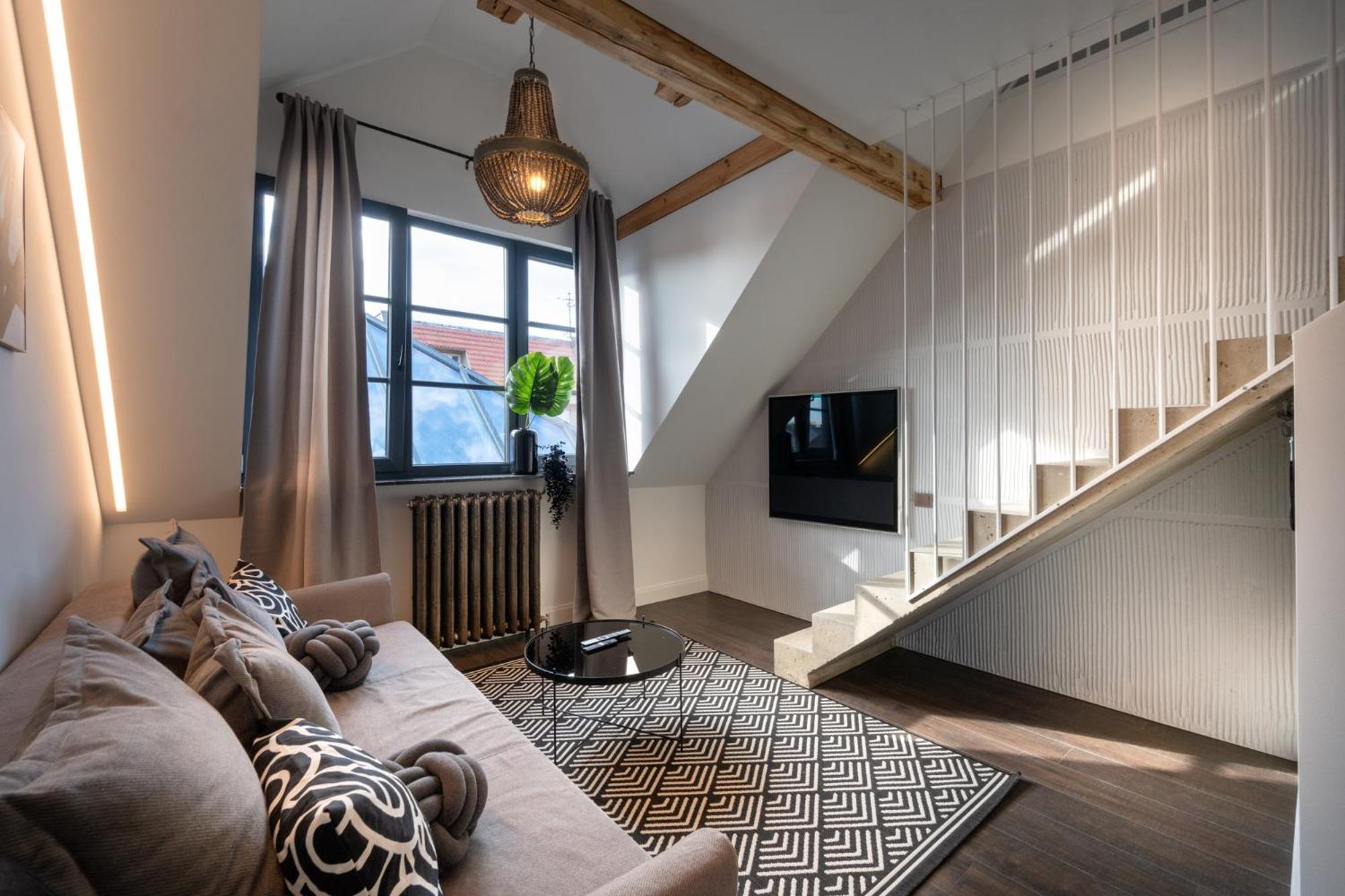 Hotel Turgaus Self Check-in Old Town Aparthotel - Image 1