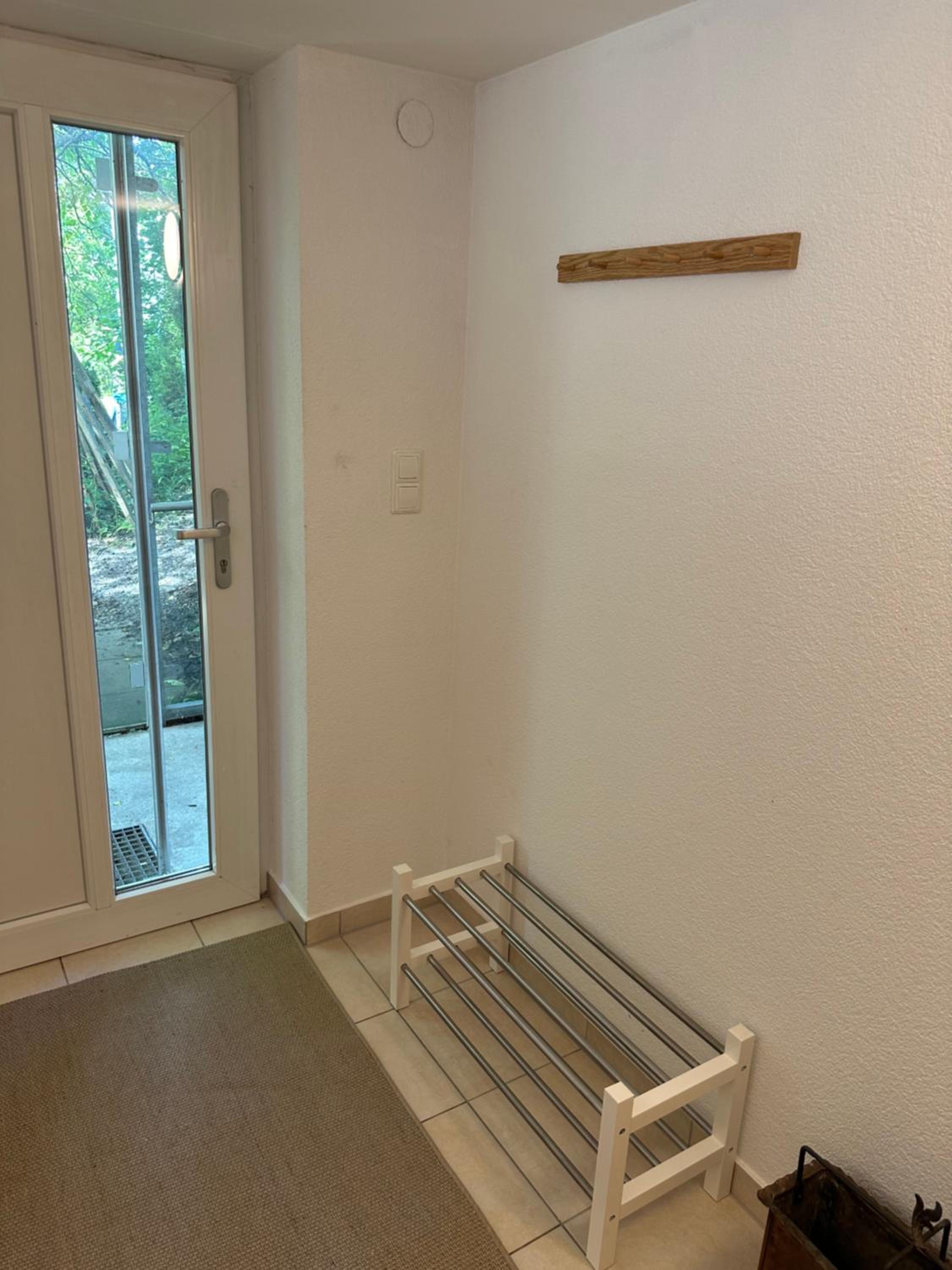 Kraft tanken in grüner Oase mit großem Wohnraum und riesigem Garten