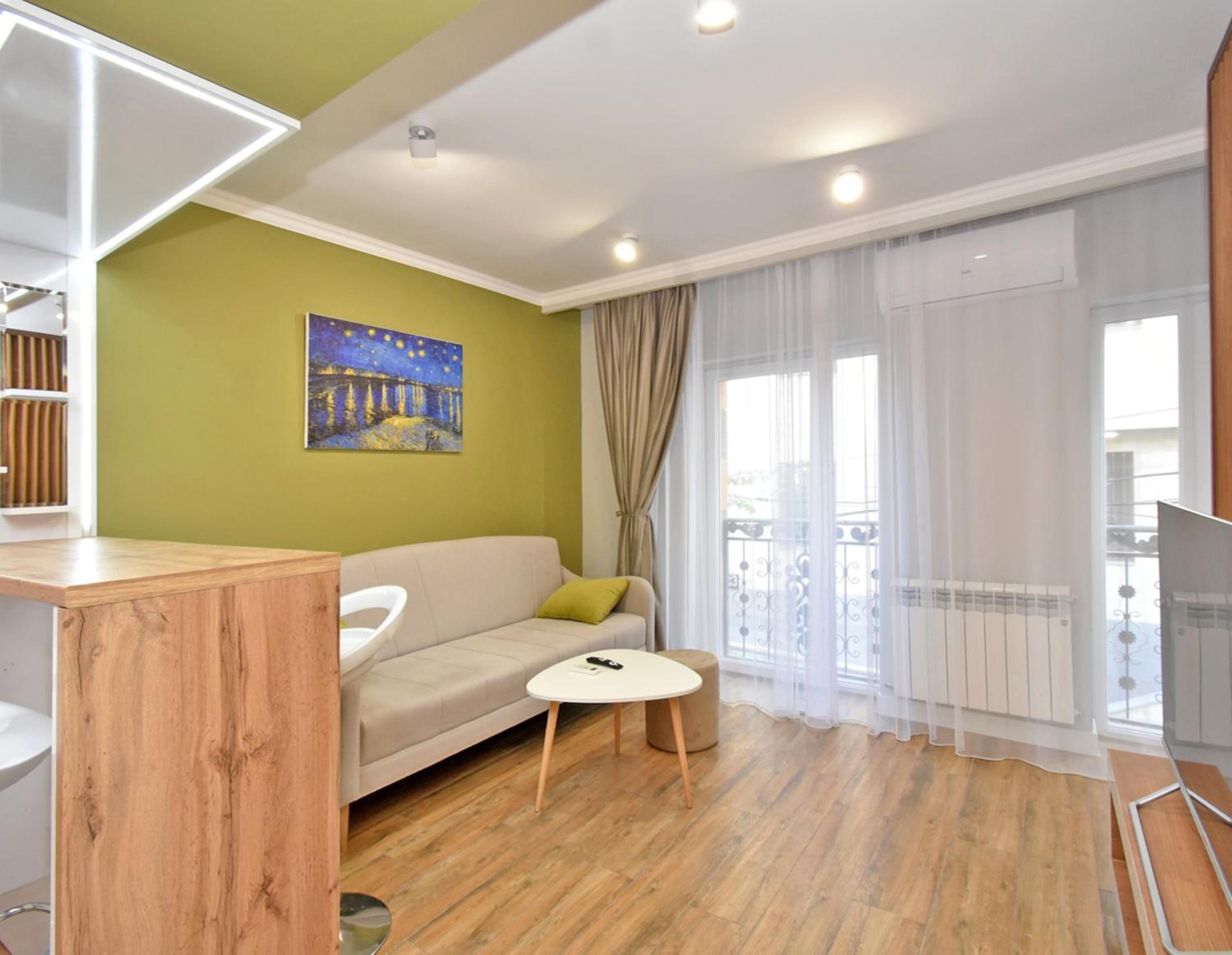Rester Center Apartment