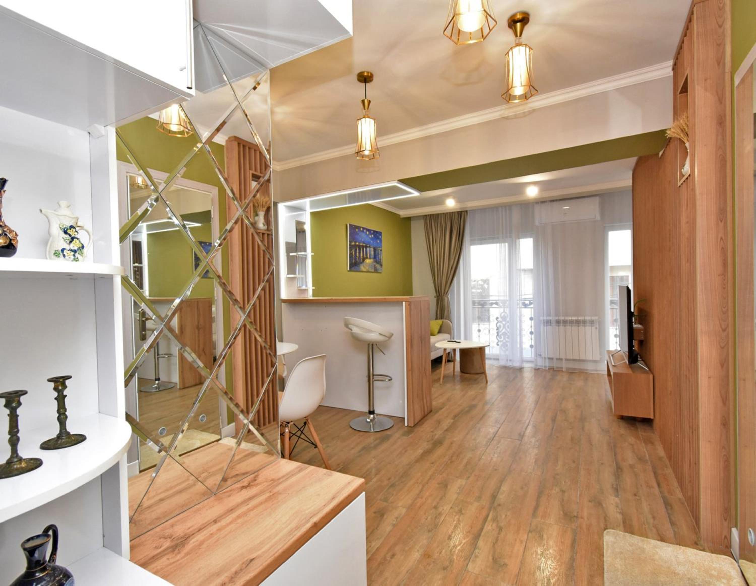 Rester Center Apartment