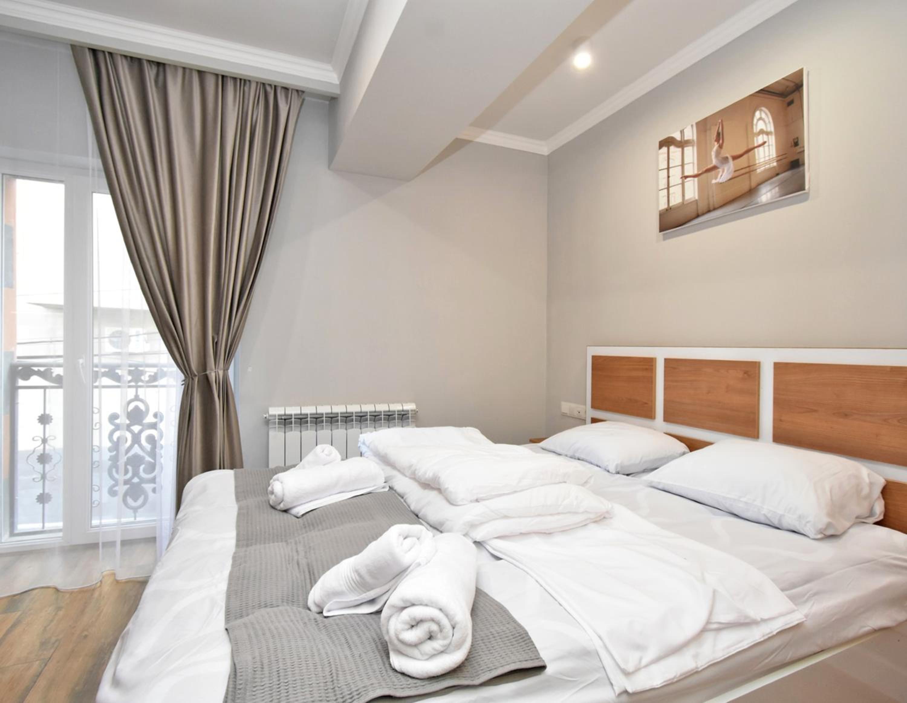 Rester Center Apartment