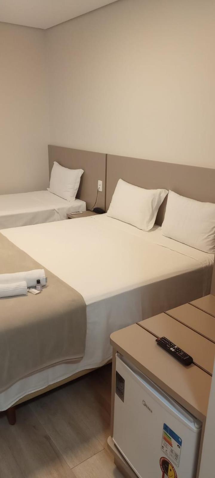 HOTEL CALIFÓRNIA