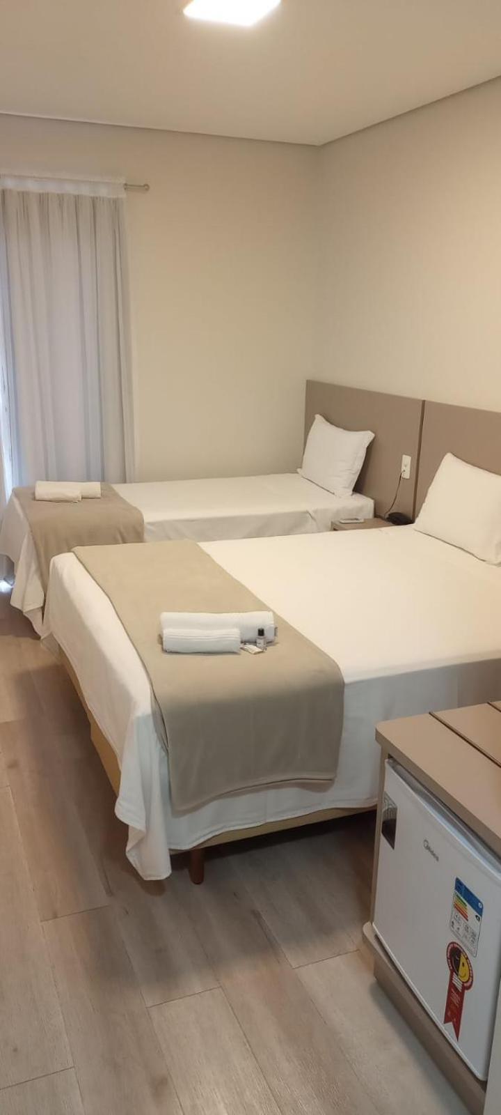HOTEL CALIFÓRNIA