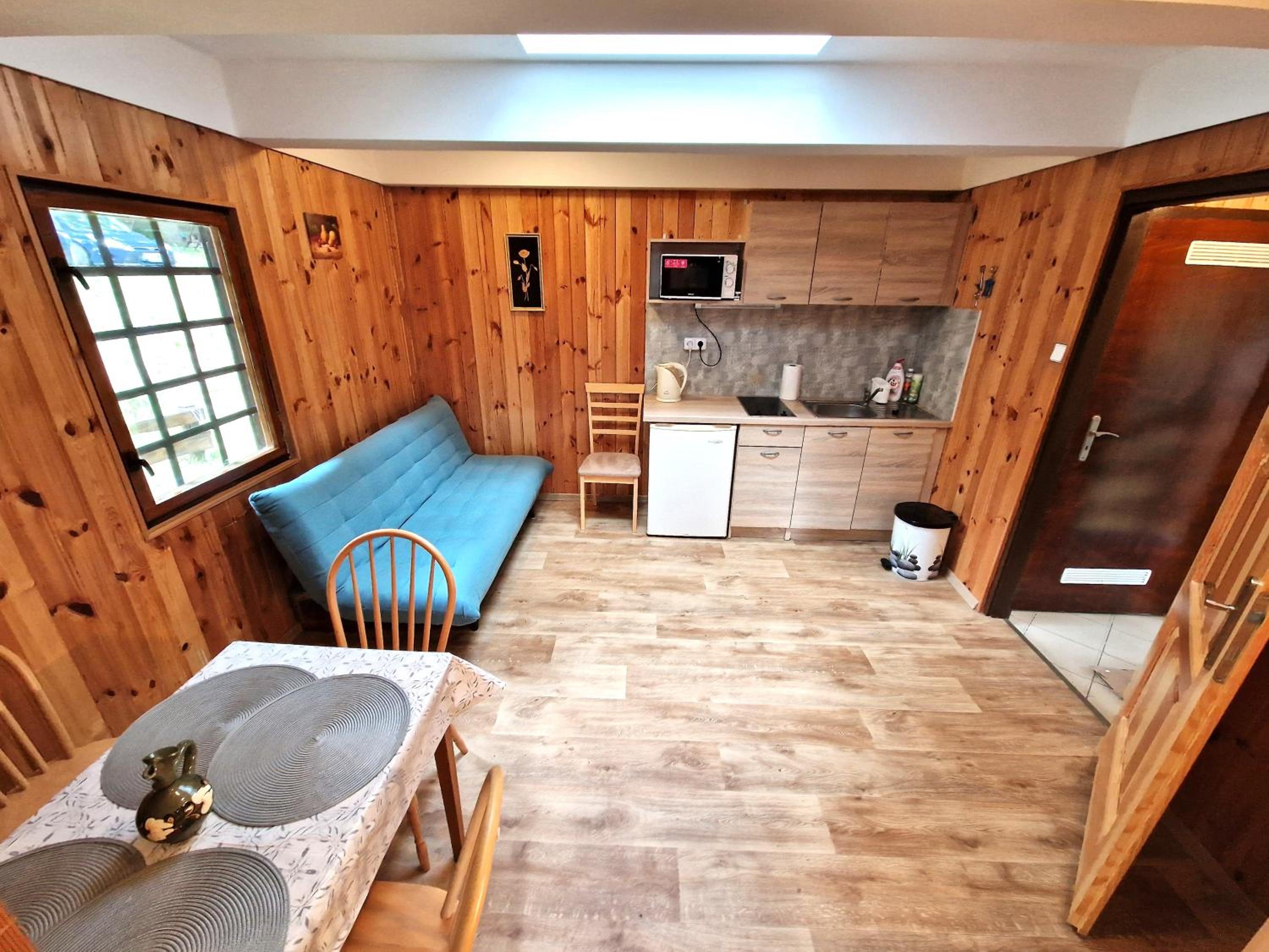 Photo 7