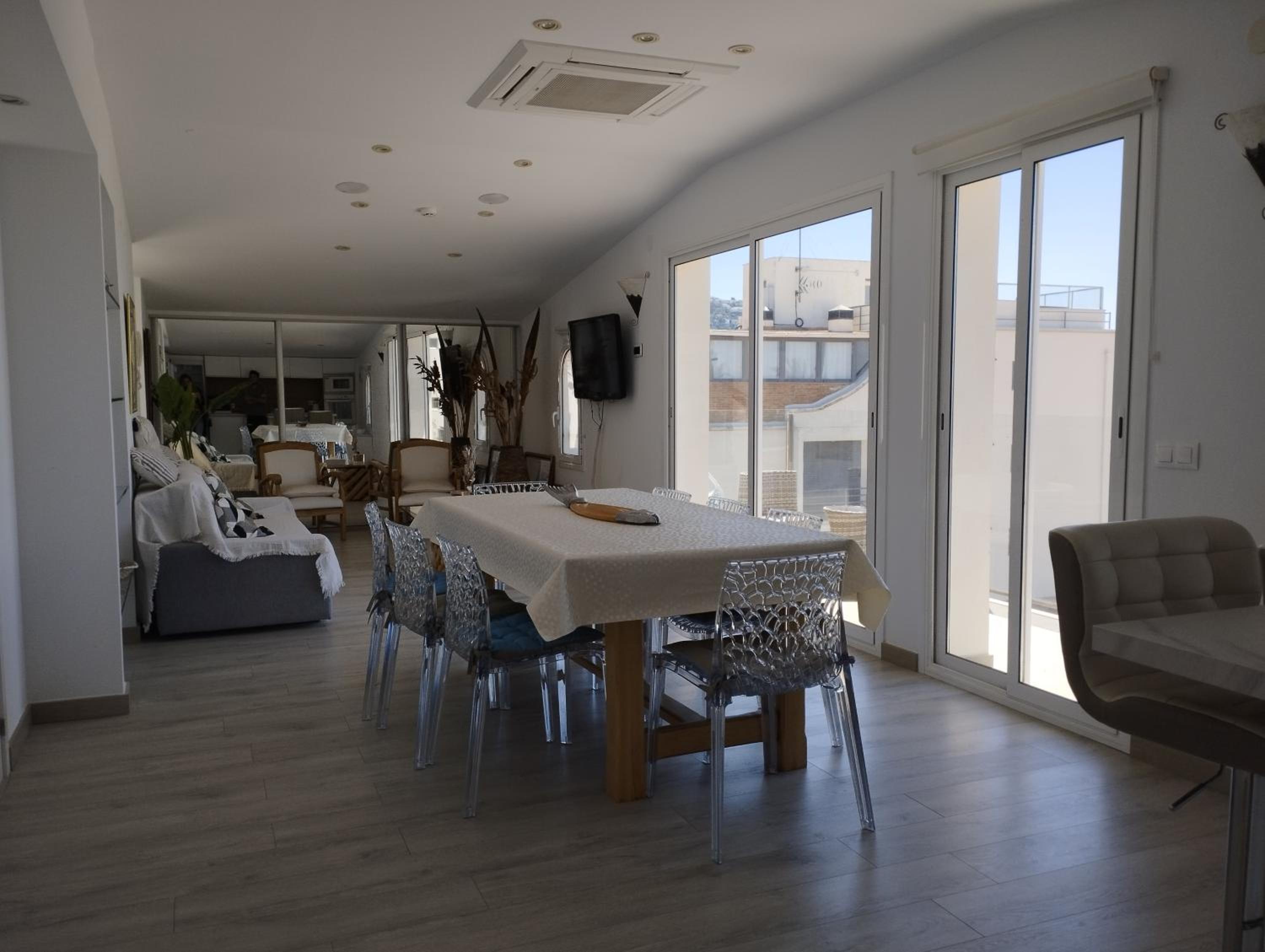 Ático Rhodes playa Roses