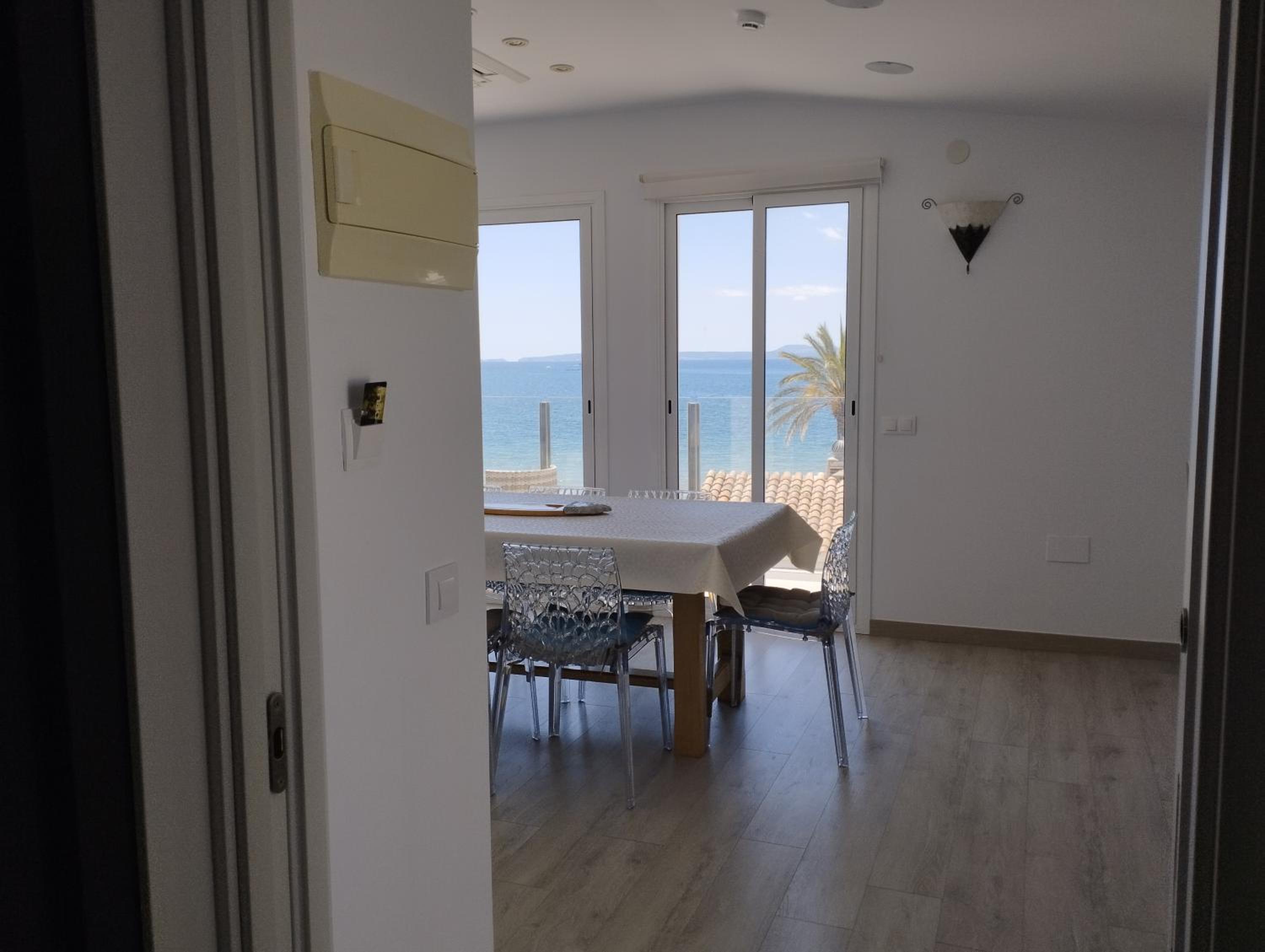 Ático Rhodes playa Roses