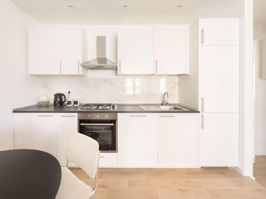 Cozy & Chic Apartment - Piazza Bologna
