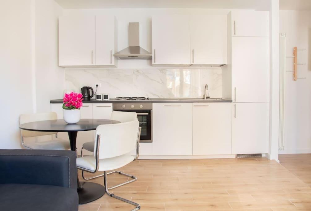 Cozy & Chic Apartment - Piazza Bologna