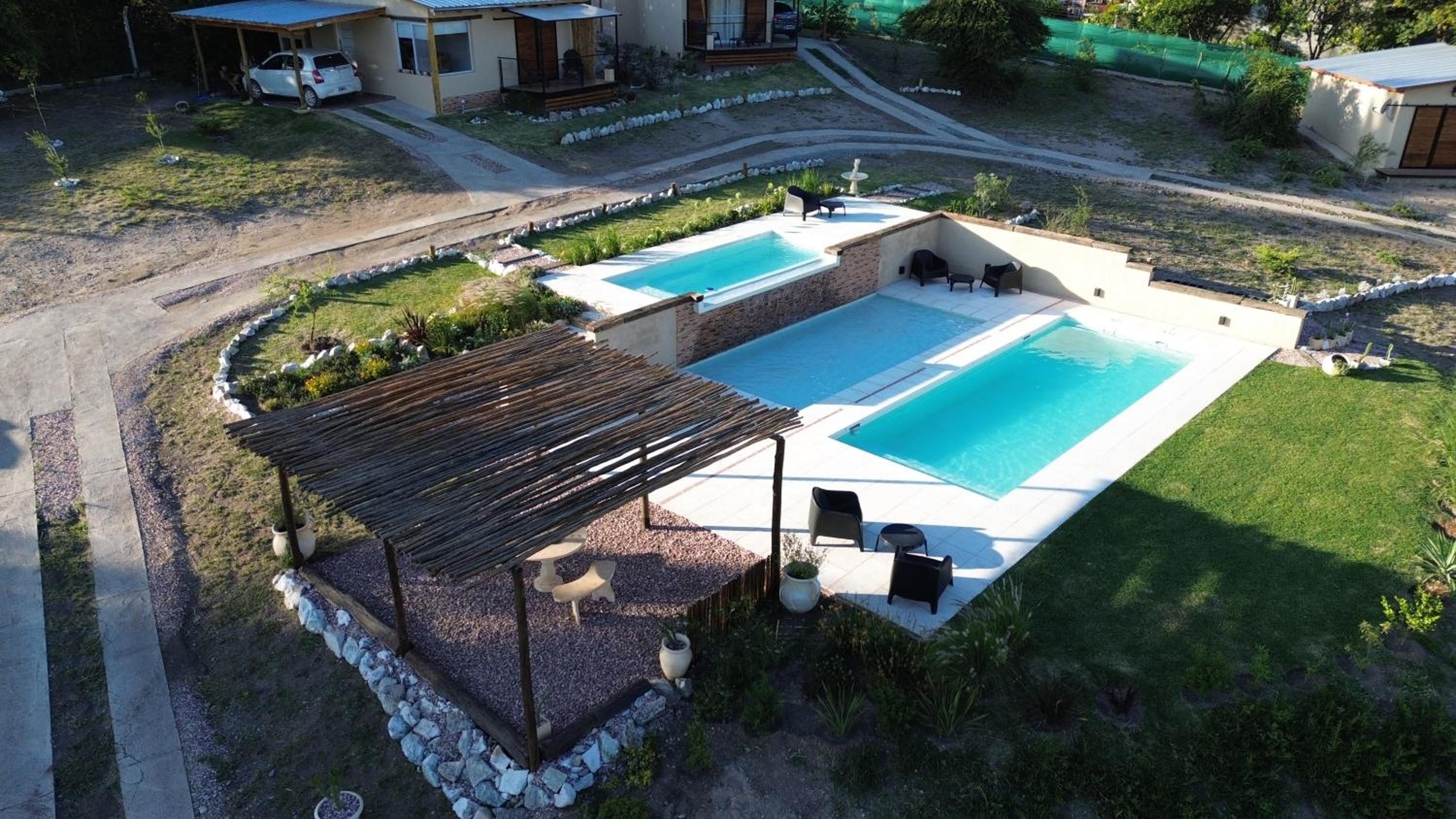 Lo de Almada Cabañas&Suites