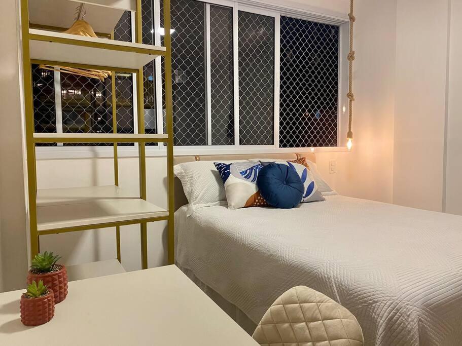 Studio dourado no coração da Av Paulista