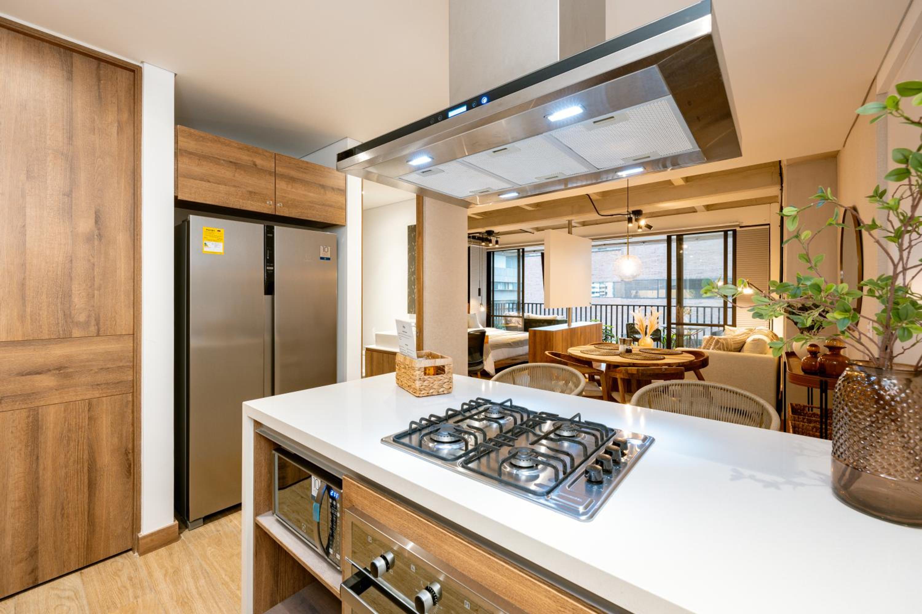 Brand new loft 1BR Balcony