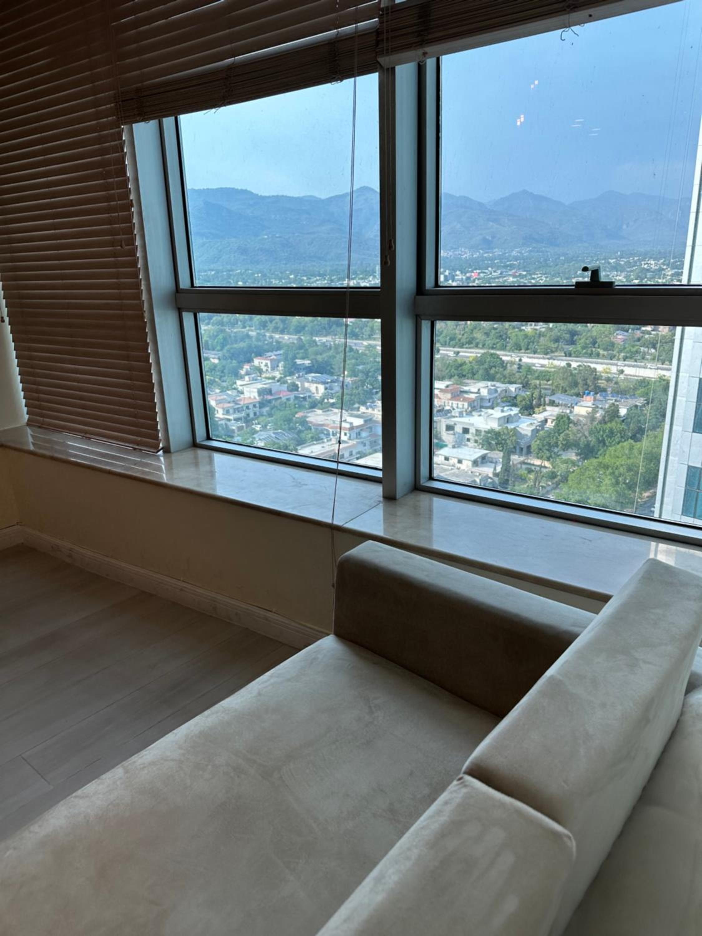 2 bedroom Suite in Centaurus view 5