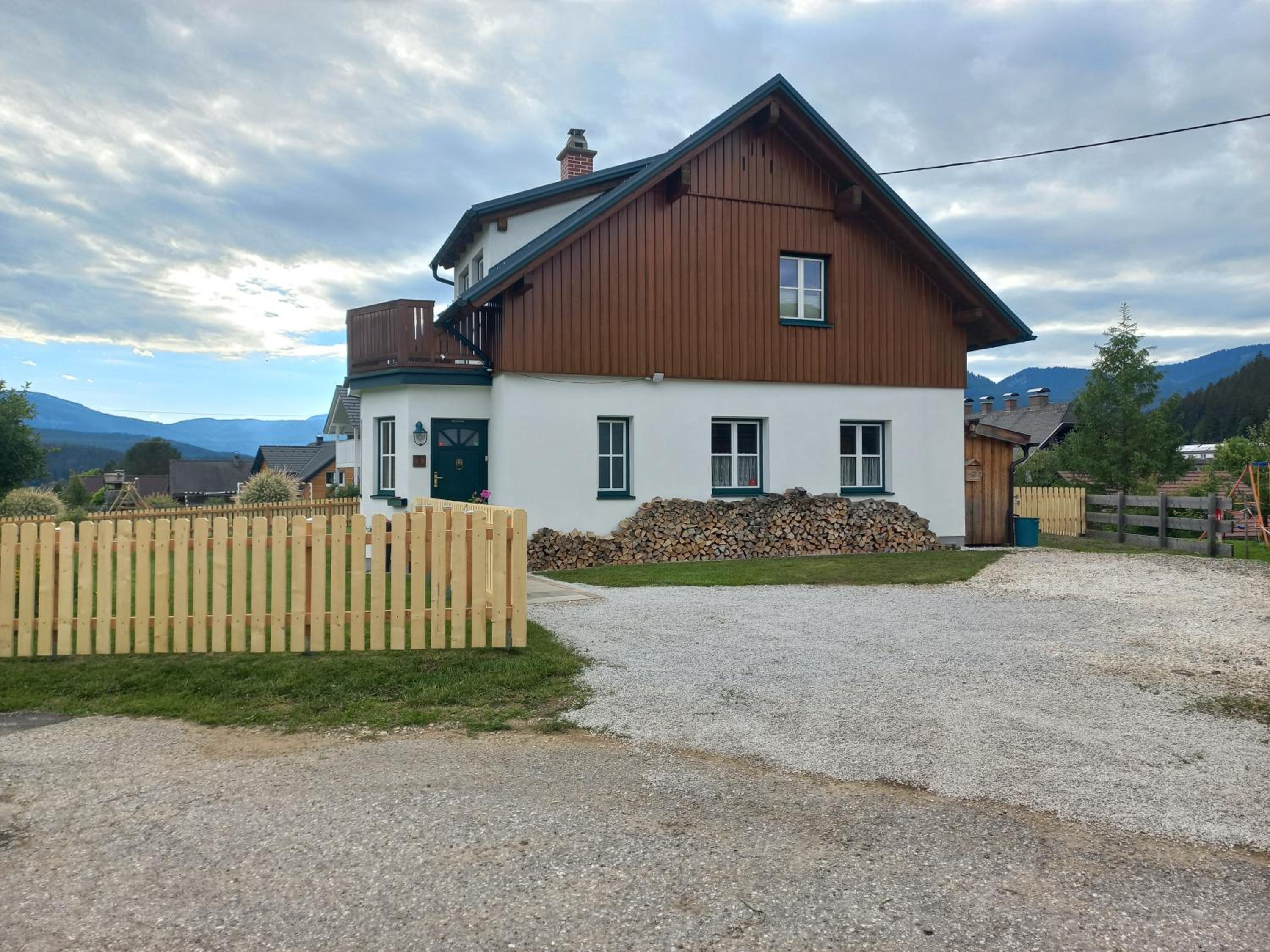 Ferienhaus Jordi & Lara by Appartementhaus Theresia