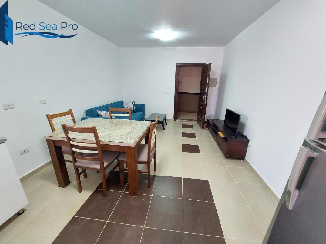One Bedroom Apartment for Rent in El Karma Resort Hotels view 2