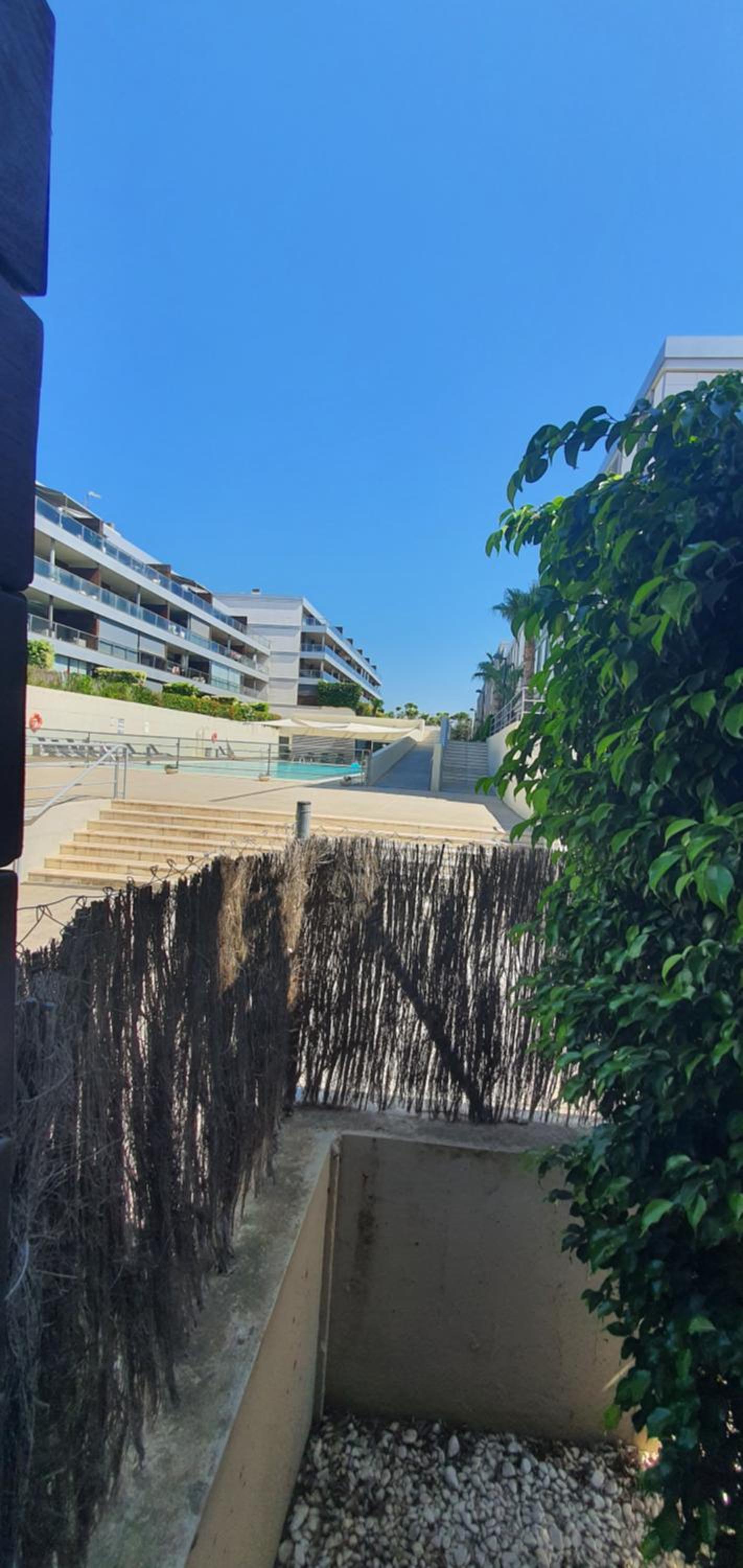 Bajo Urbanización Punta Paloma
