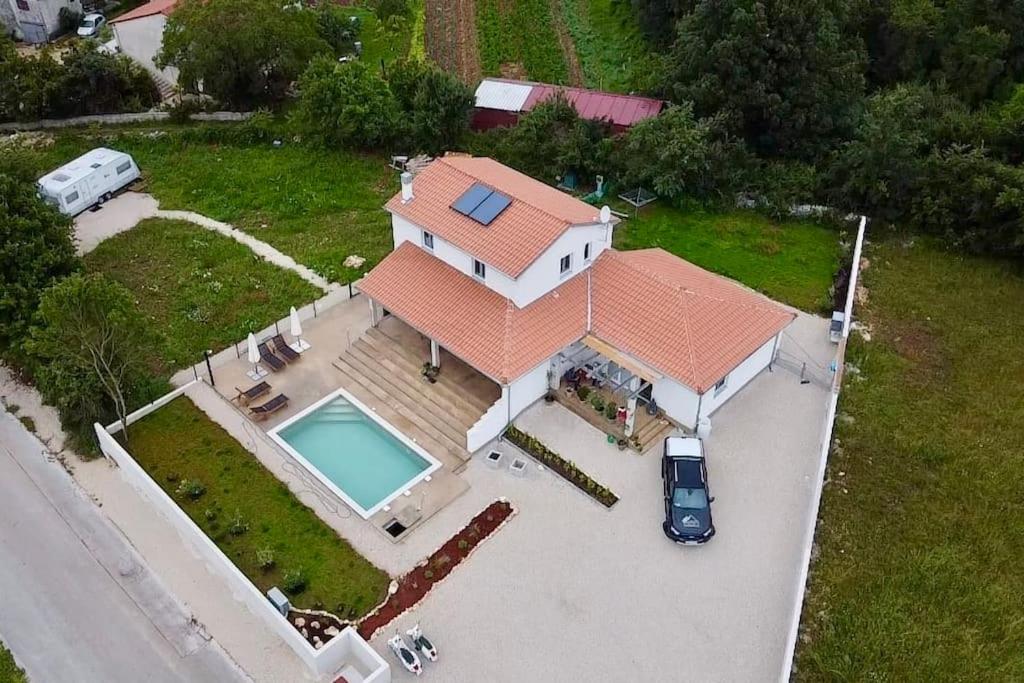 Villa Kresina