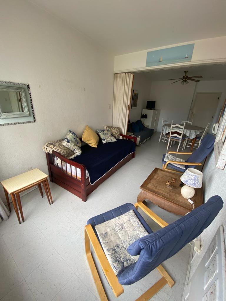 Apartamento en Peninsula , excelente ubicación a metros de la playa view 2