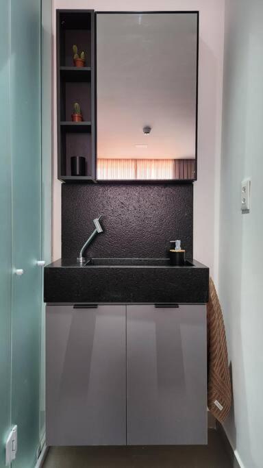 Studio Bessa 50m praia c/ piscina