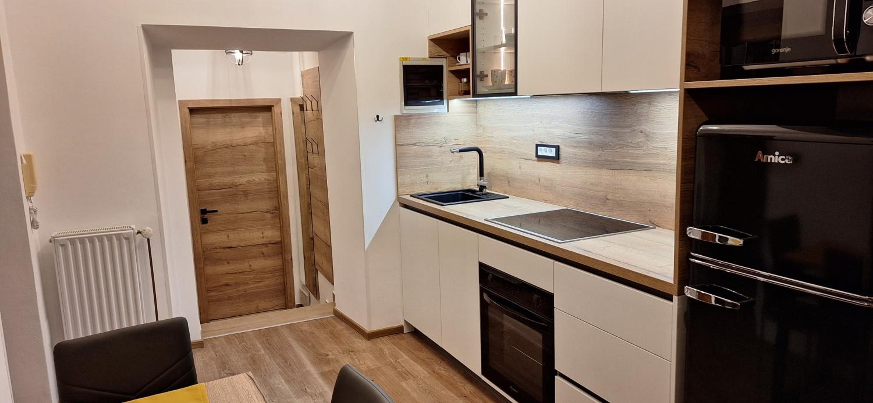 Studio apartment Under the castle view 5