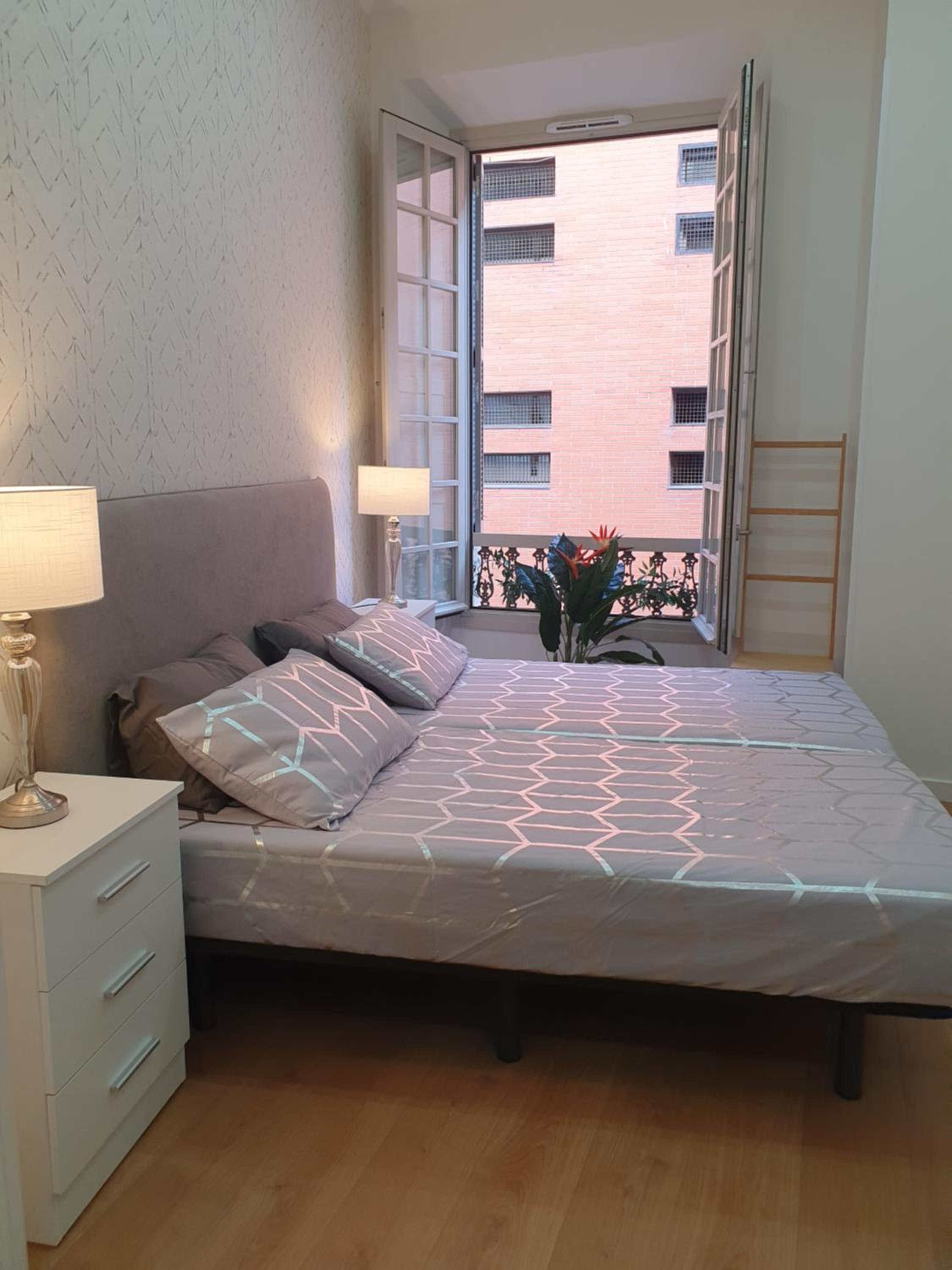 Beautiful Historic Center Apt!