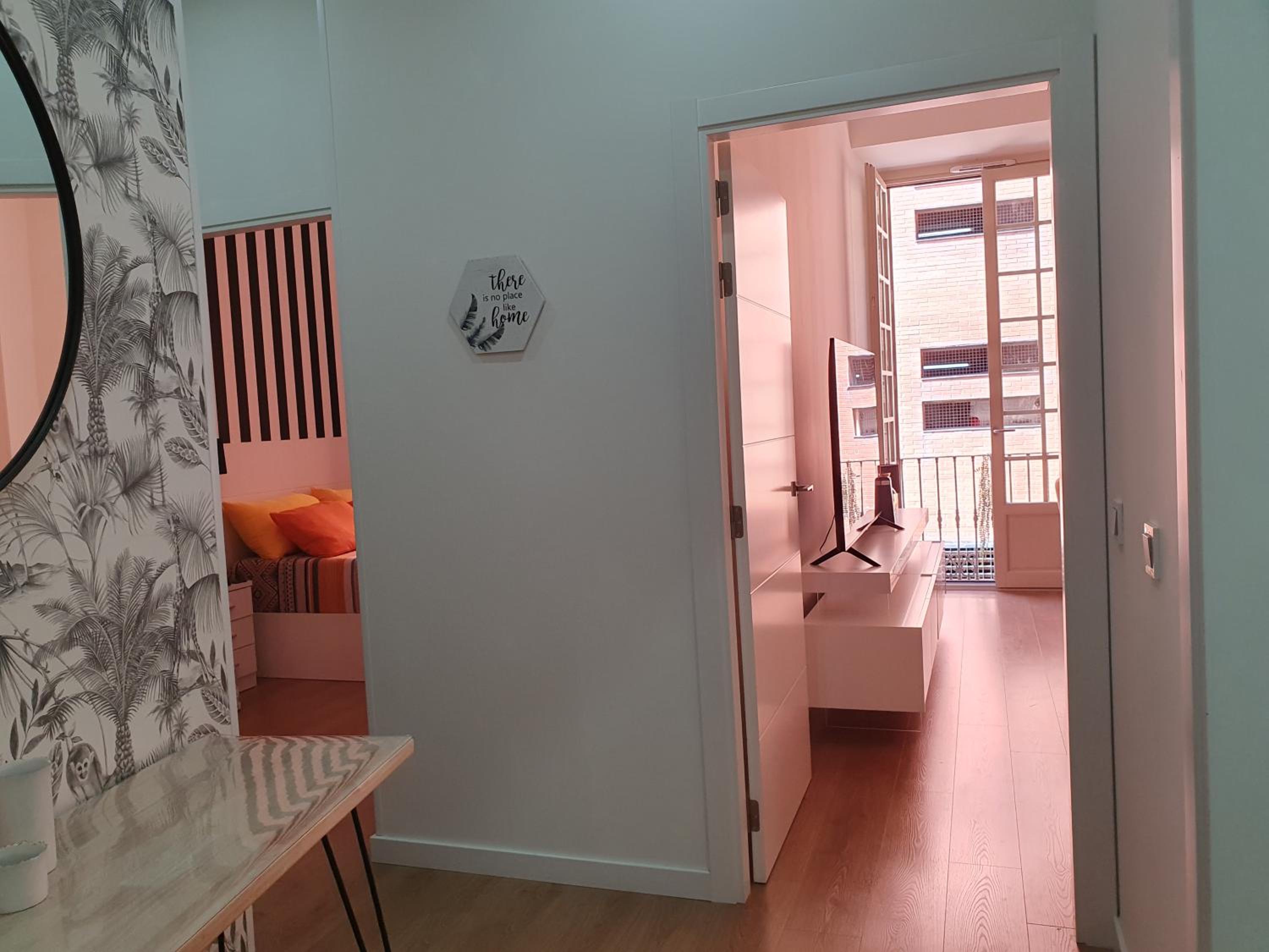 Beautiful Historic Center Apt!