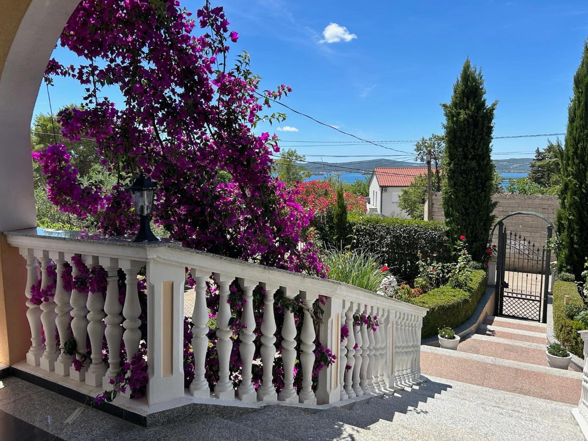 Holiday Home Villa Romantica view 5