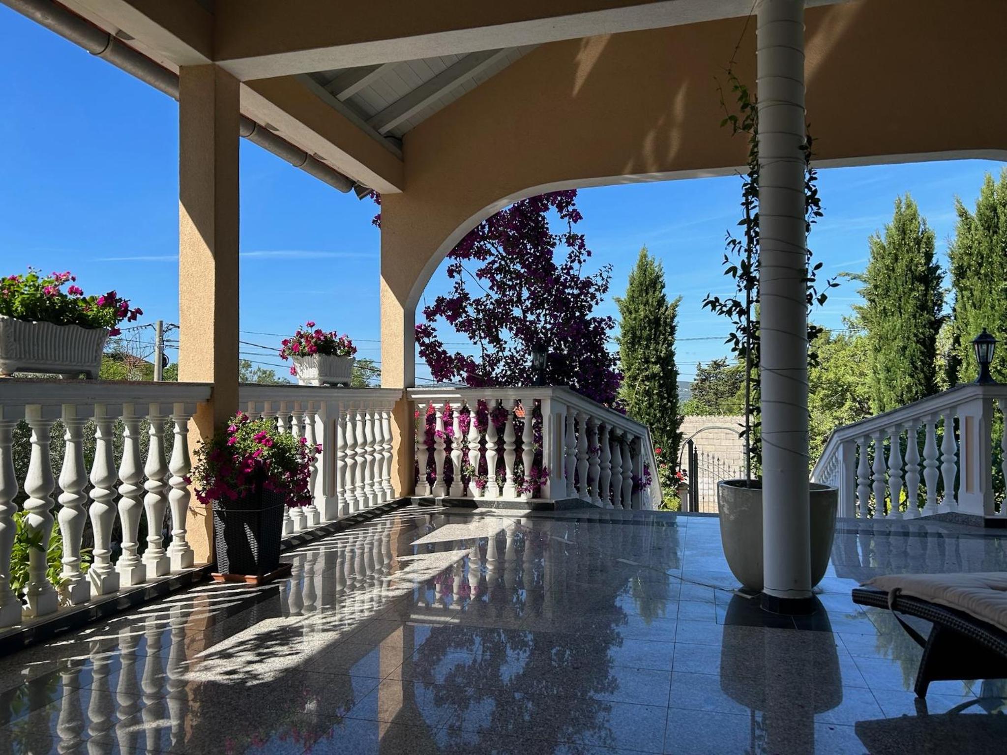 Holiday Home Villa Romantica view 4