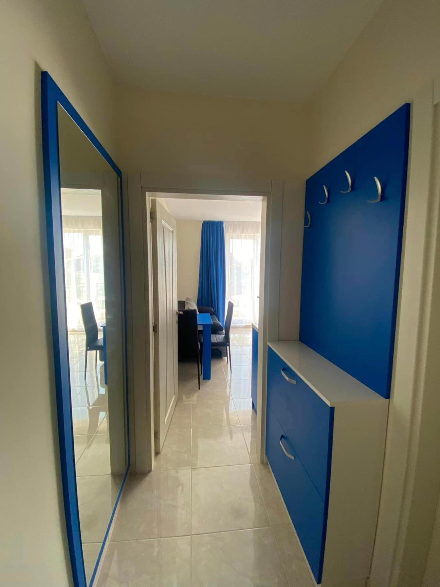 Irina Apartments