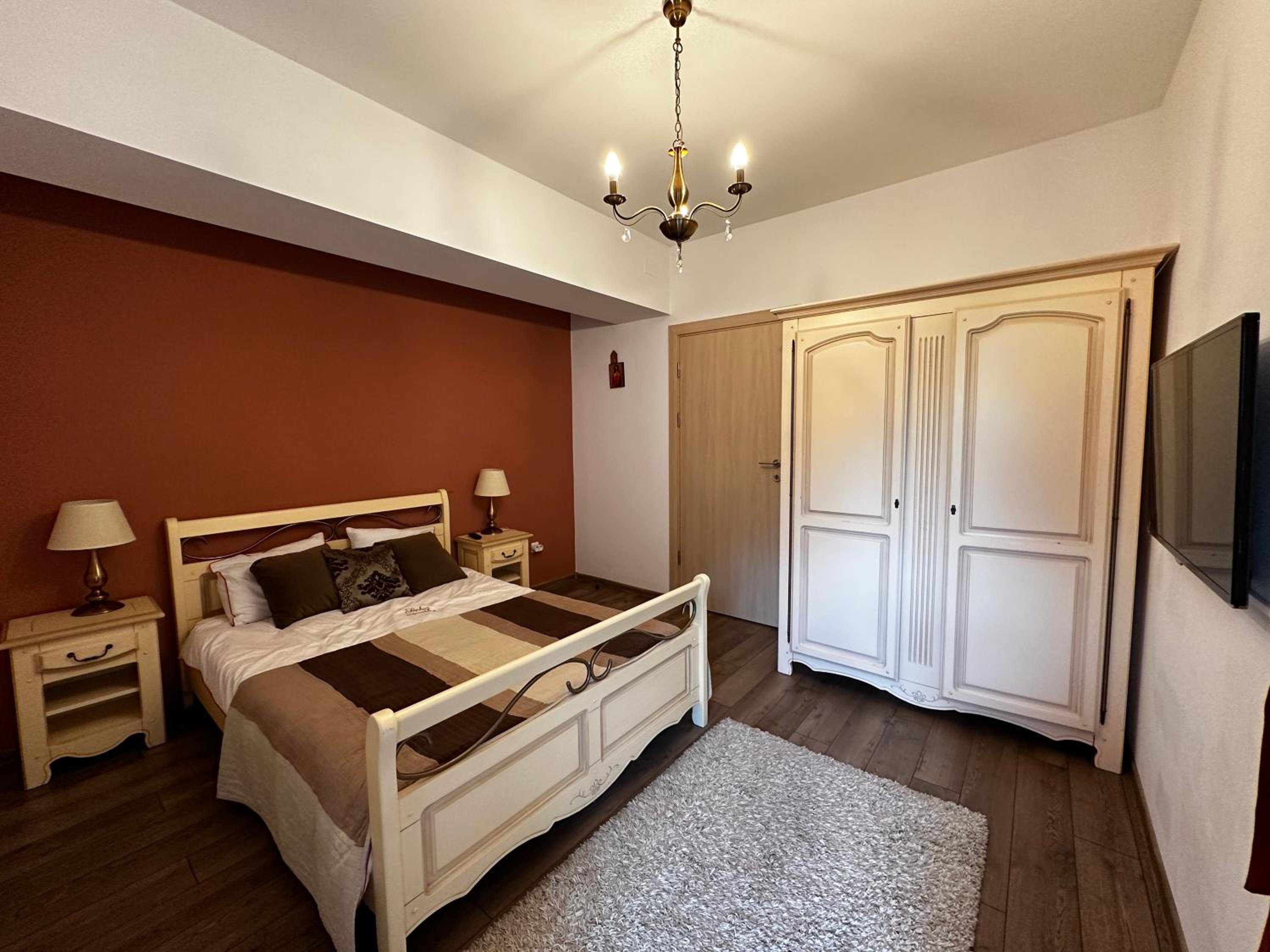 SOPHIE Apart BelleView view 5