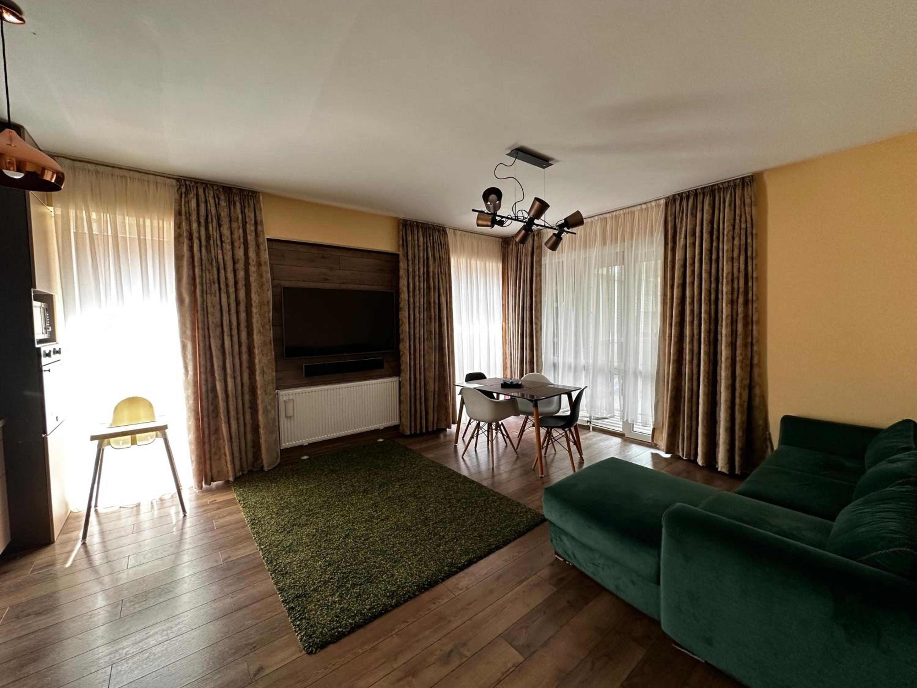 SOPHIE Apart BelleView view 2