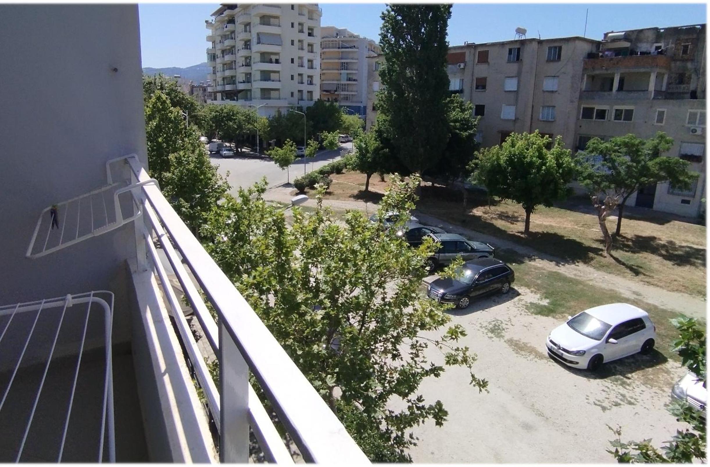 Irek's Vlora Plazhi i Vjeter Apartments