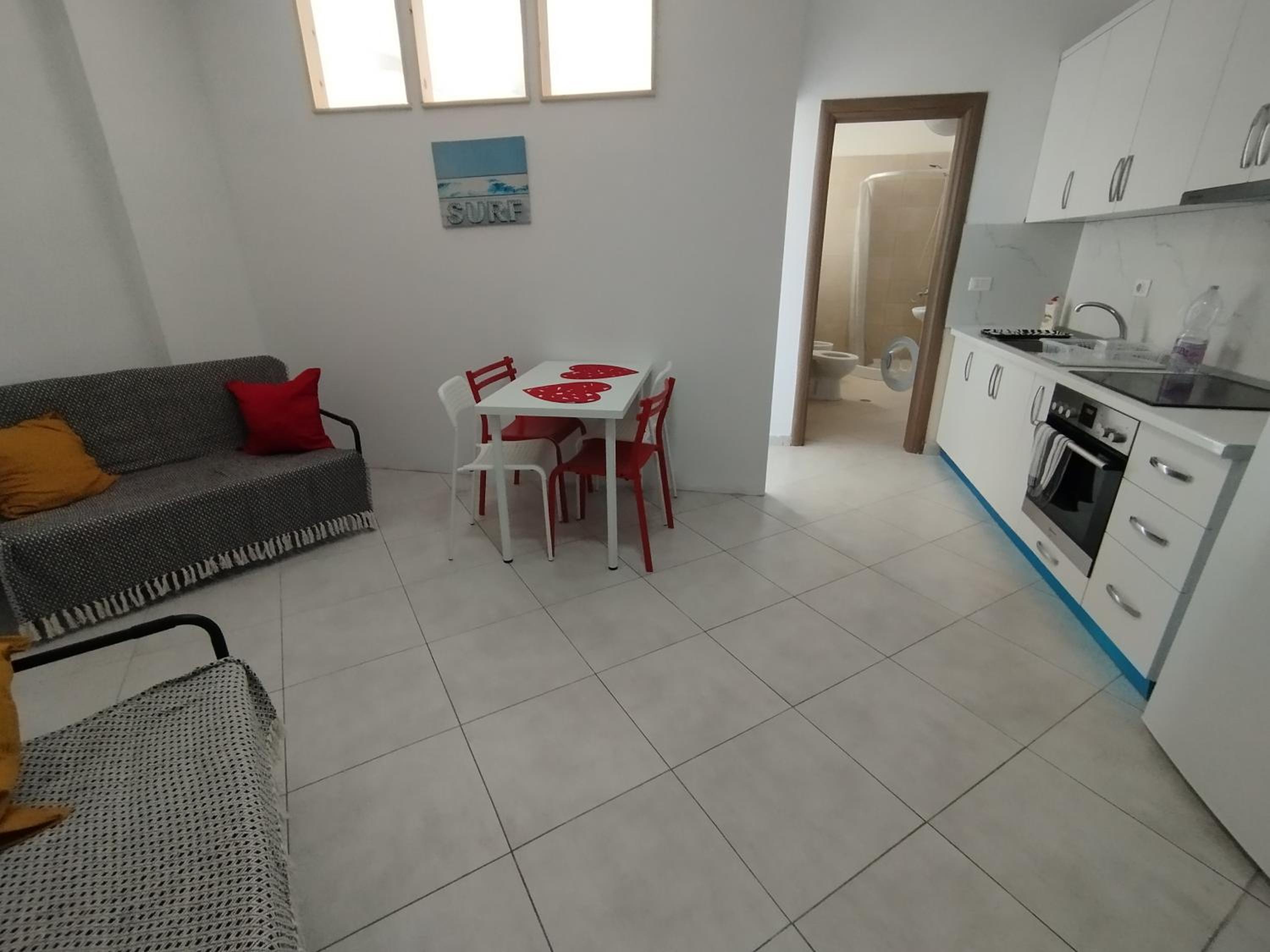 Irek's Vlora Plazhi i Vjeter Apartments