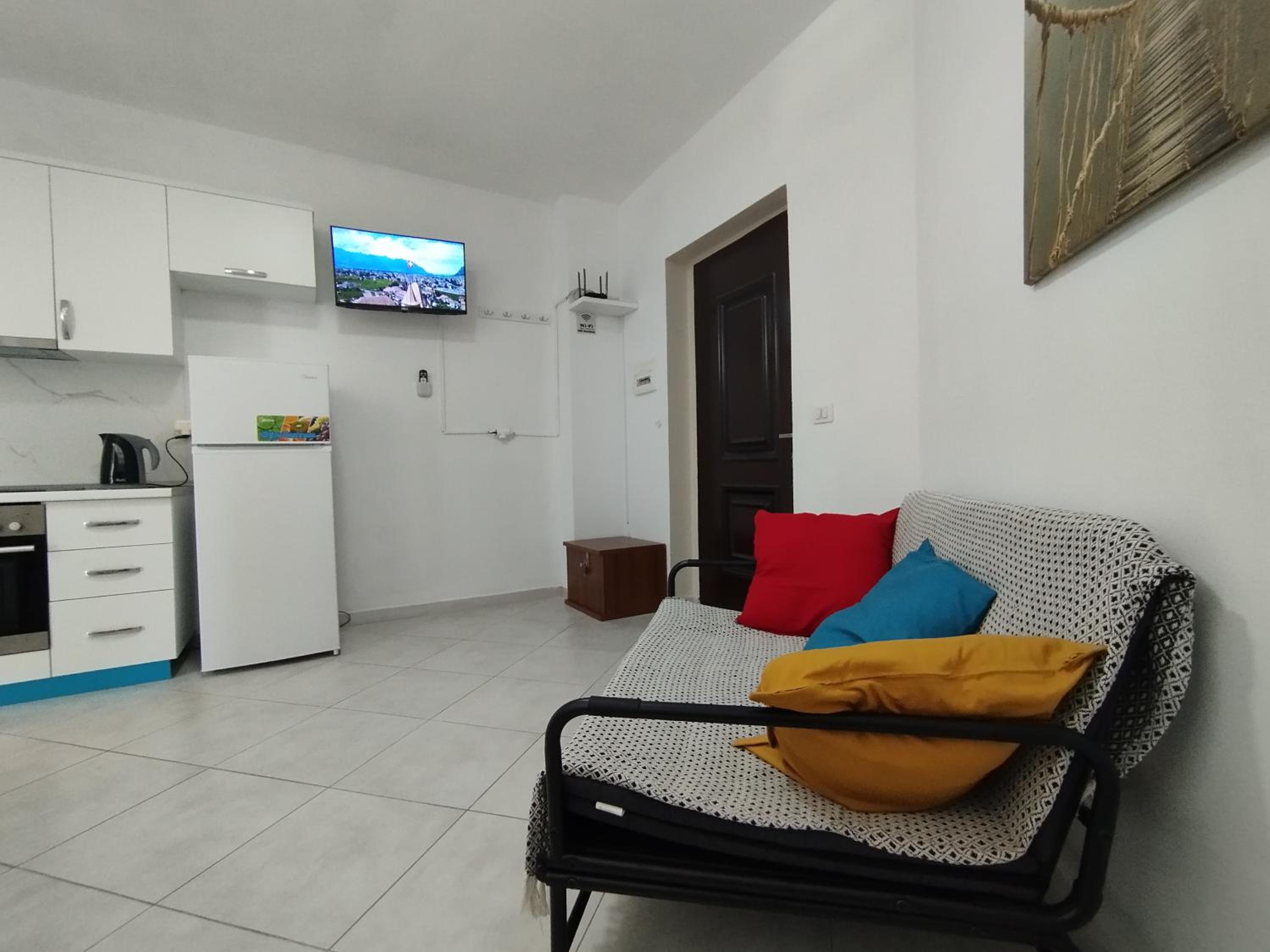 Irek's Vlora Plazhi i Vjeter Apartments