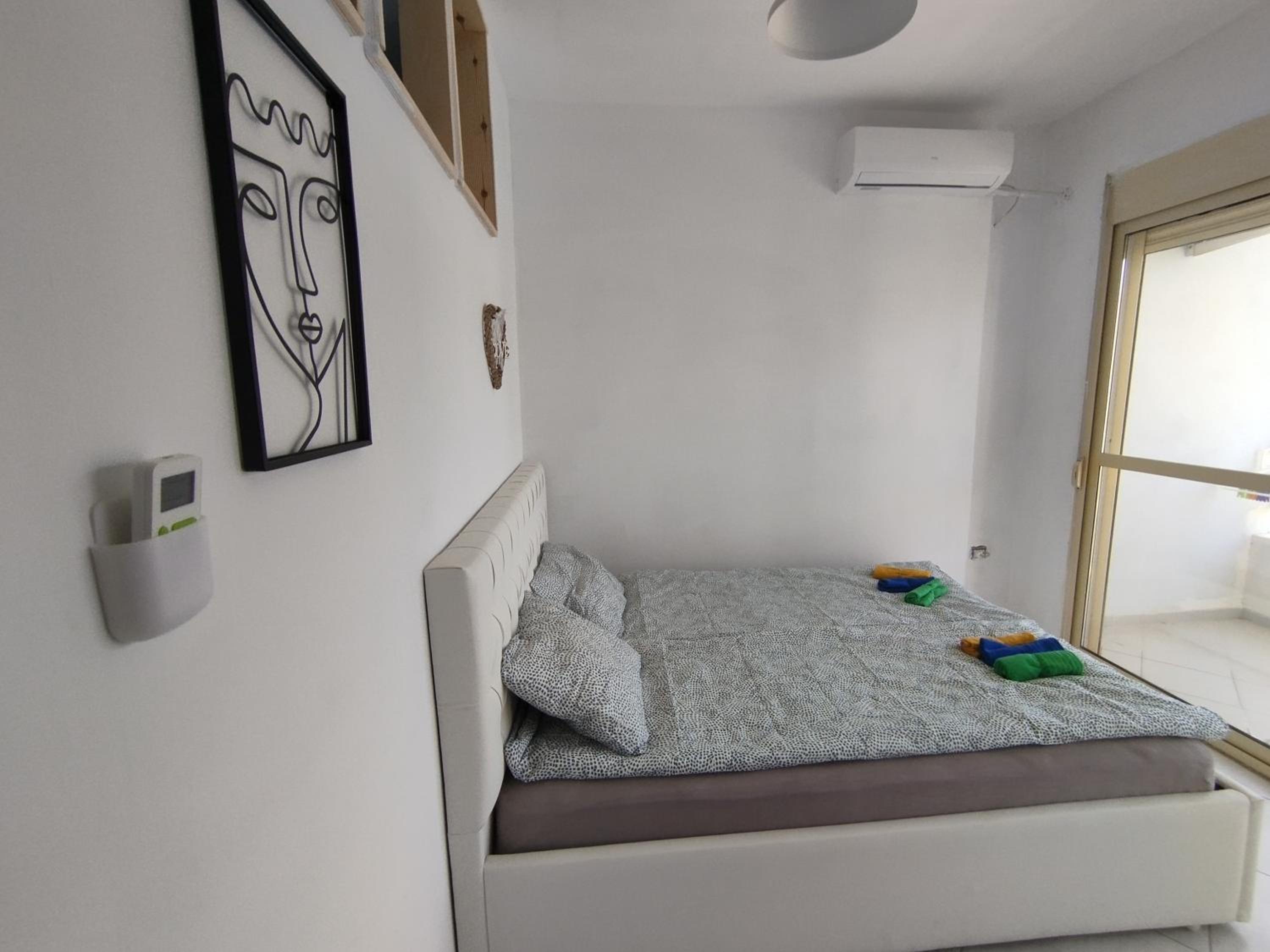 Irek's Vlora Plazhi i Vjeter Apartments