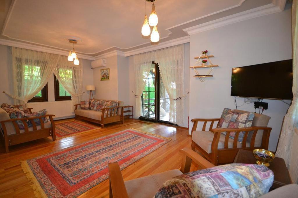 Kırkpınar Sapanca Villa cevizli