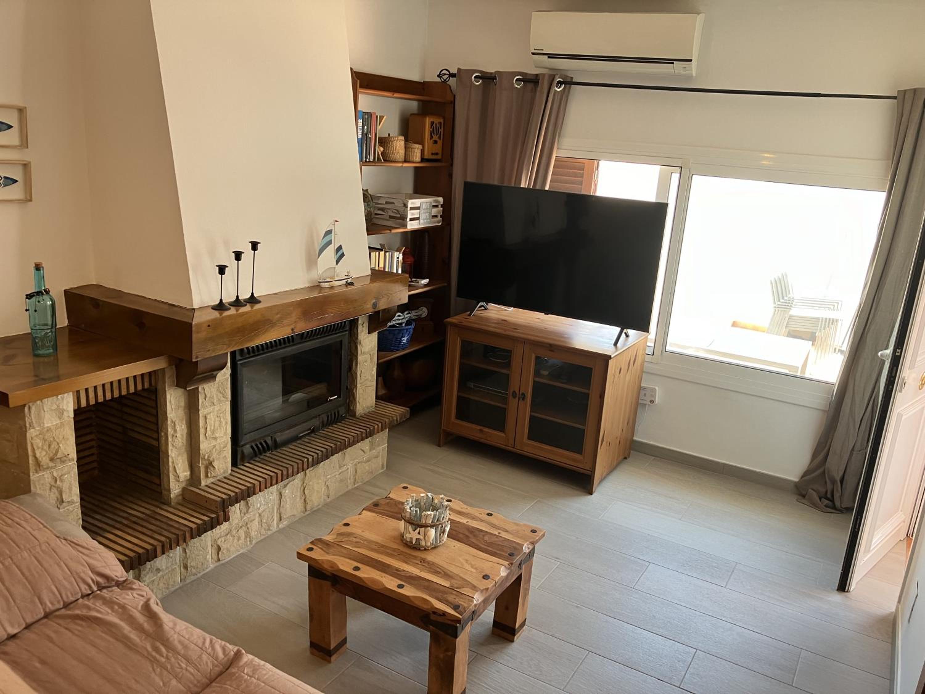 Costa Dorada Beach Villa with Shared Pool and Terrace