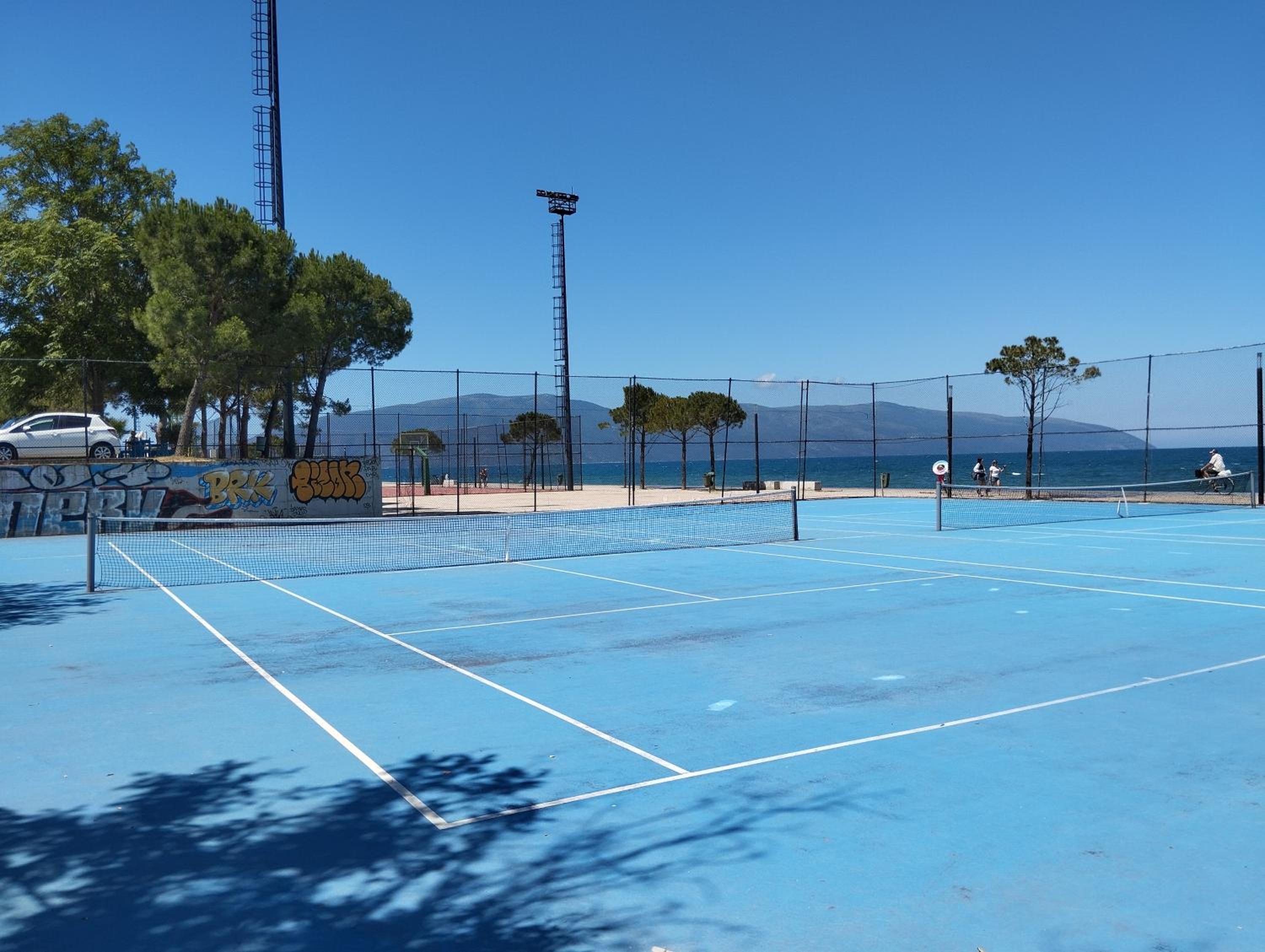Irek's Vlora lungomare apartments