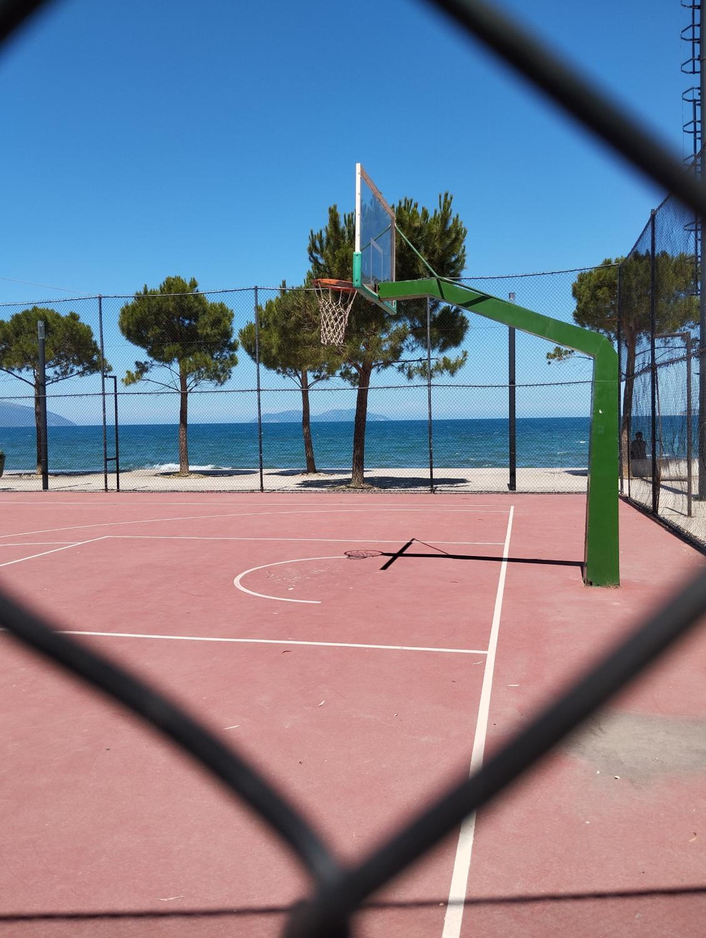 Irek's Vlora lungomare apartments