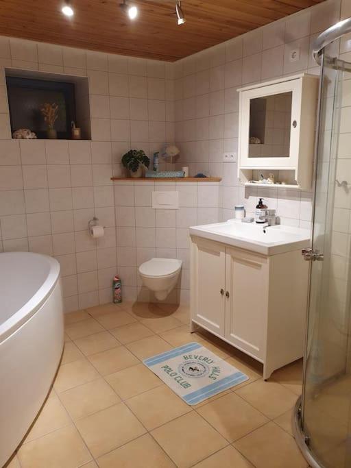 Kellergeschosswohnung mit Aussicht und Terasse view 3
