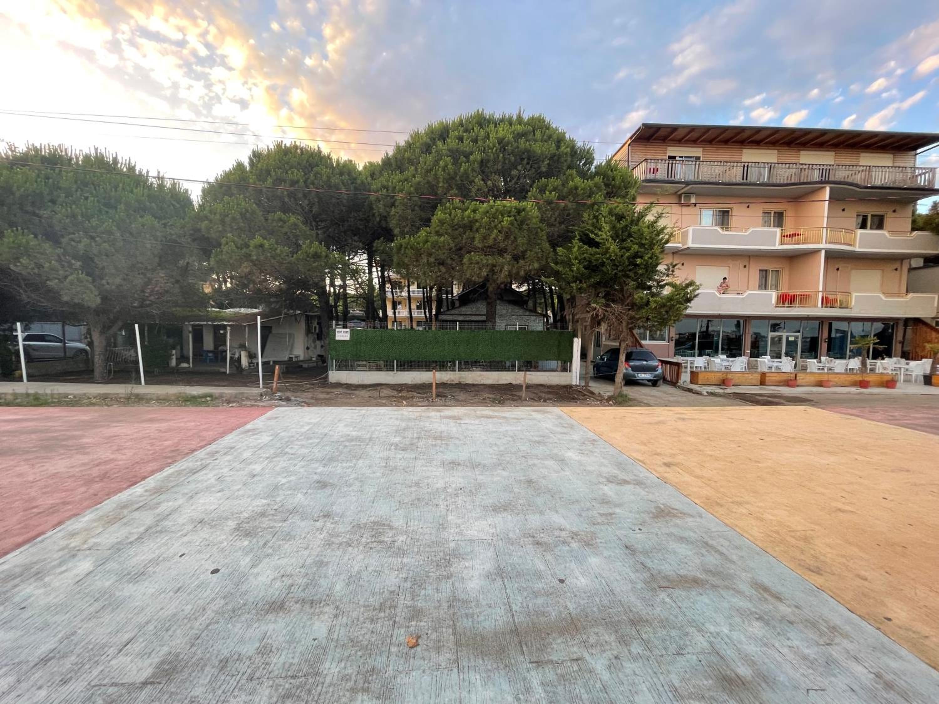 Pinehouse Velipoja