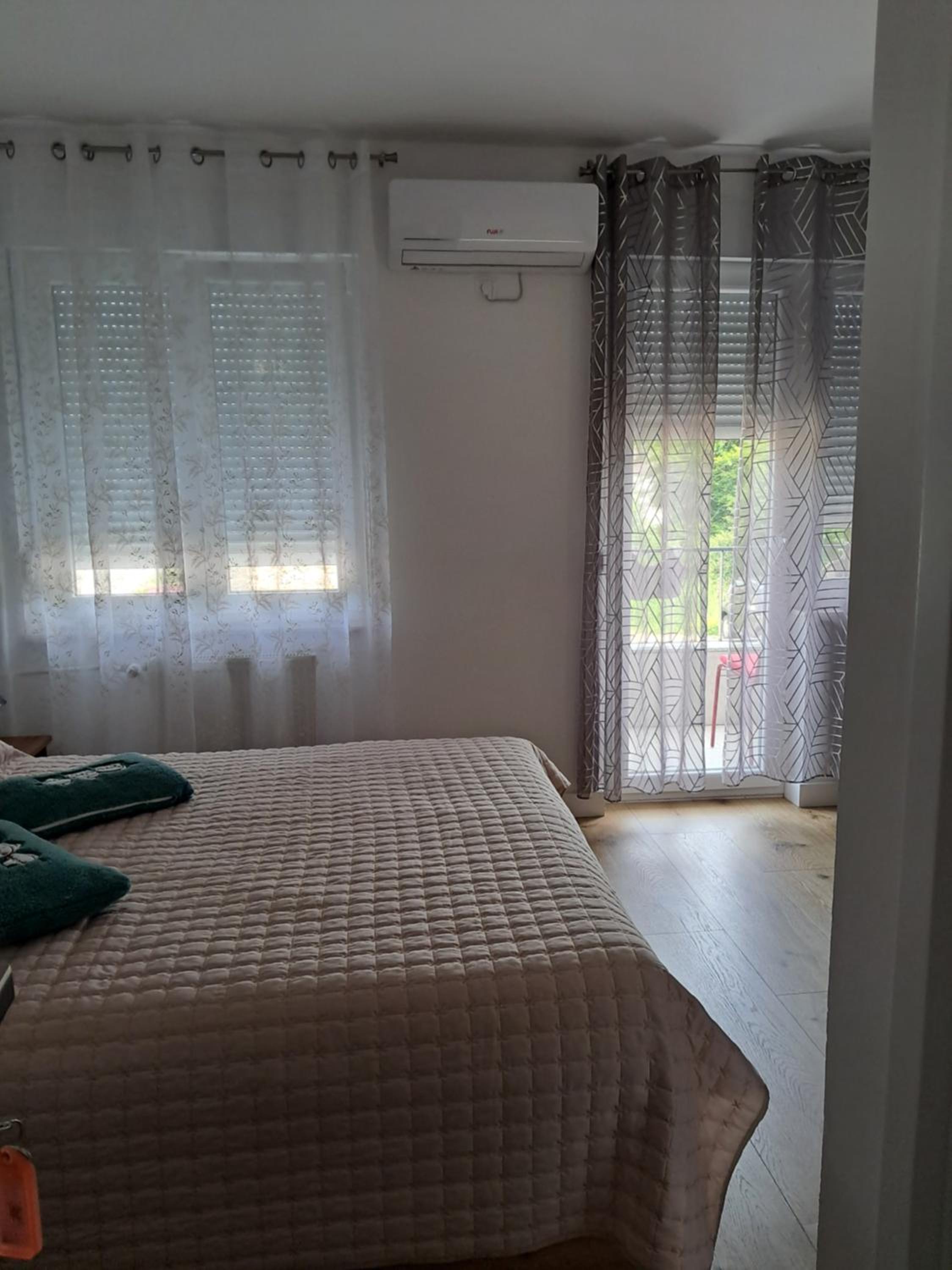 Studio apartman Rose