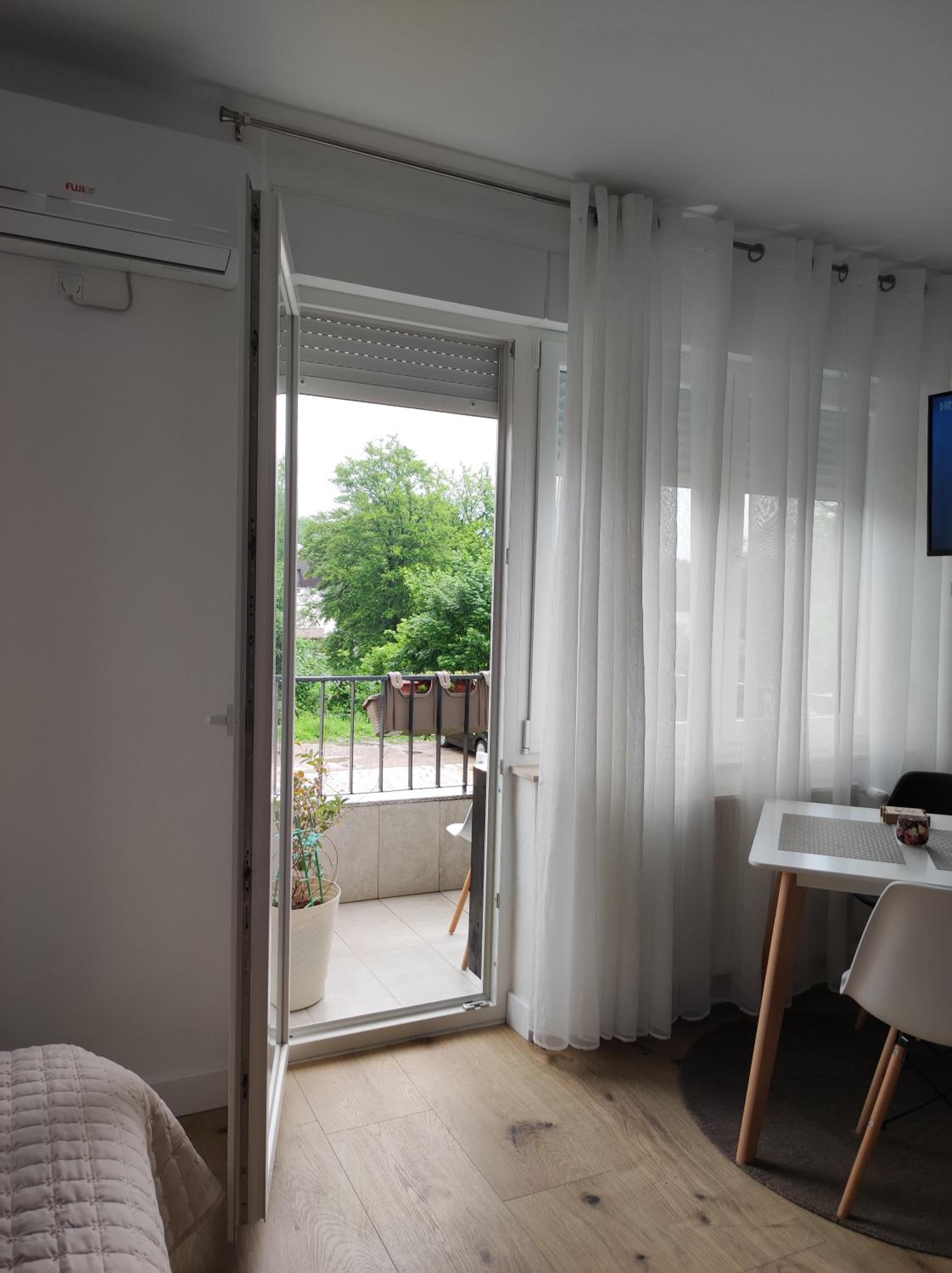Studio apartman Rose