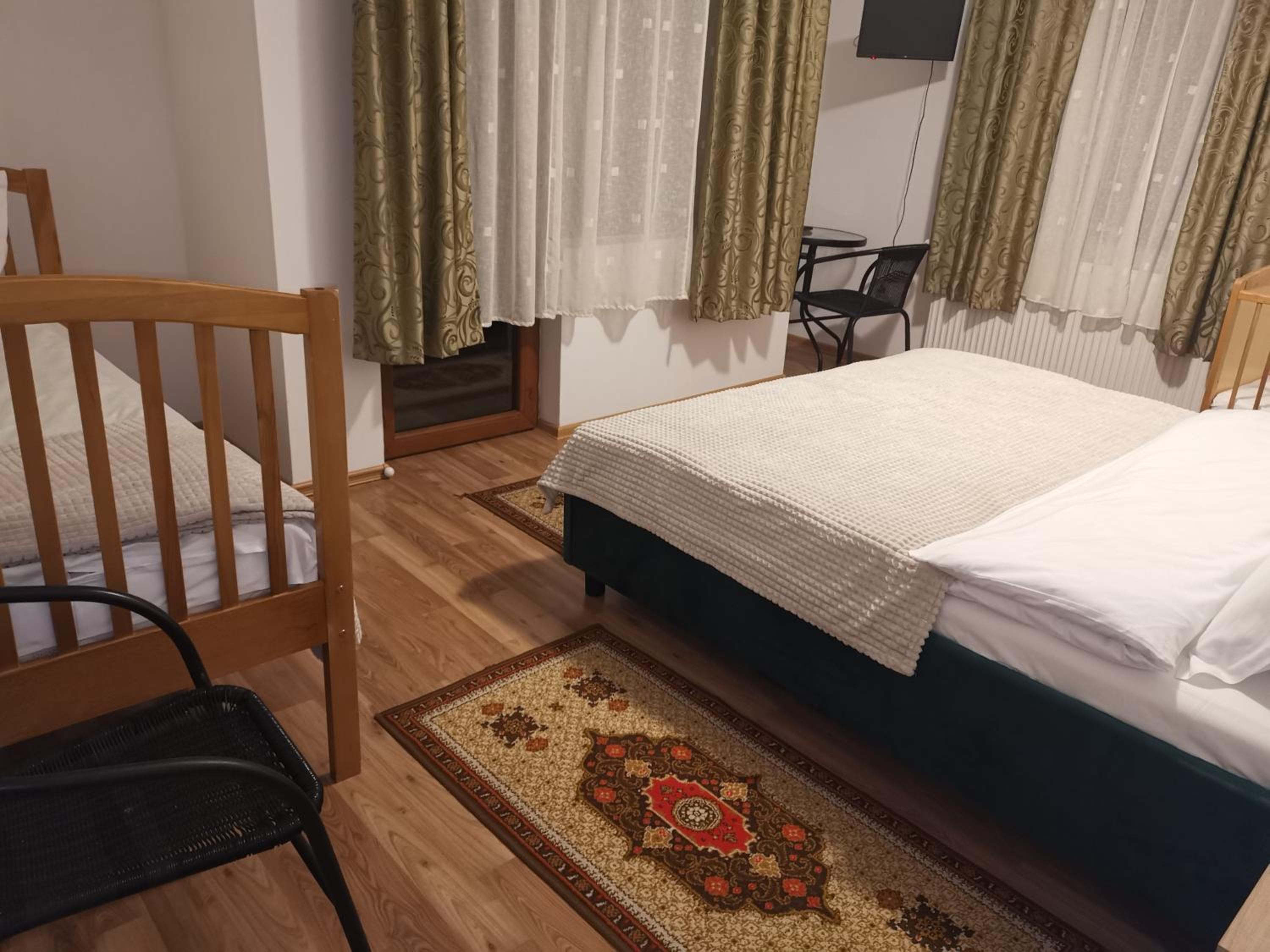 Photo 18