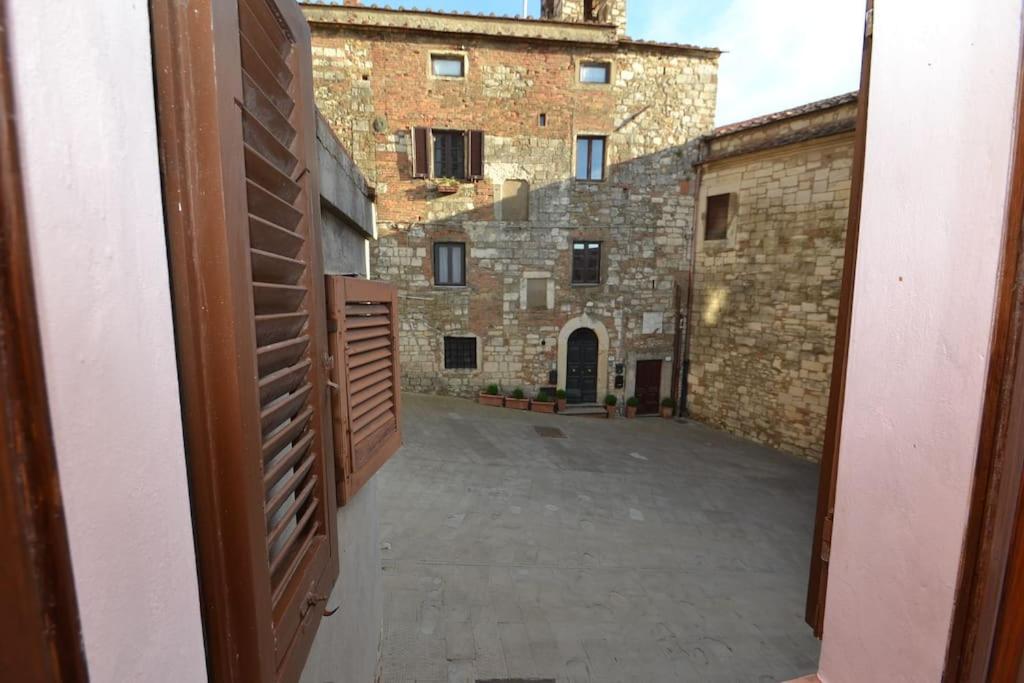 Via del Castello 23